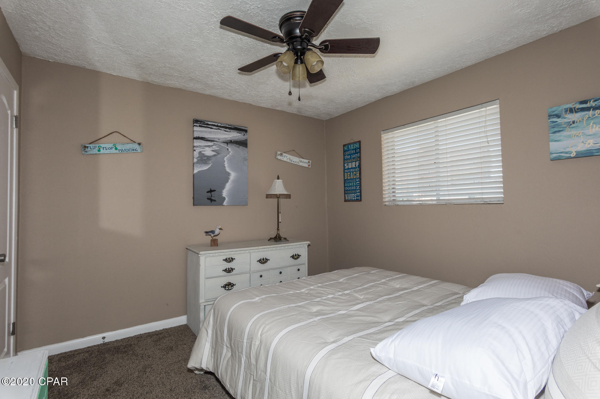 Lazy Daze Condo. - Residential