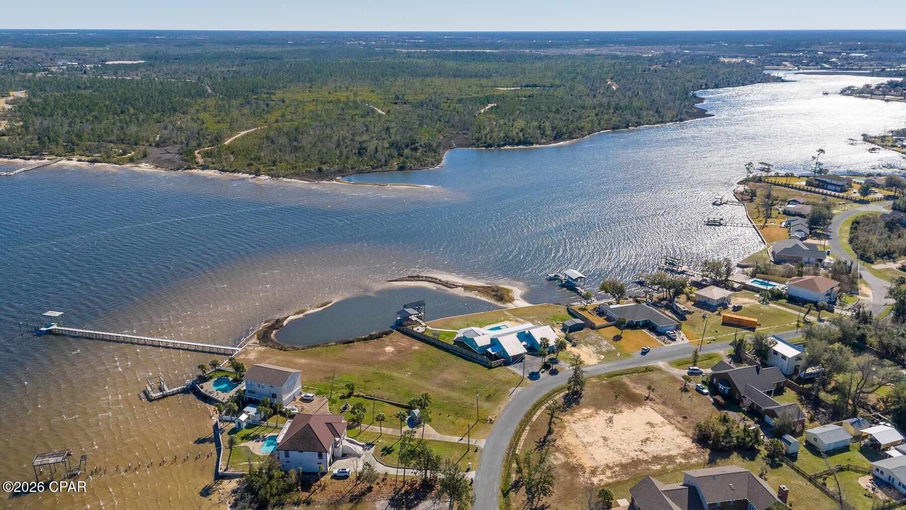 College Point - Land