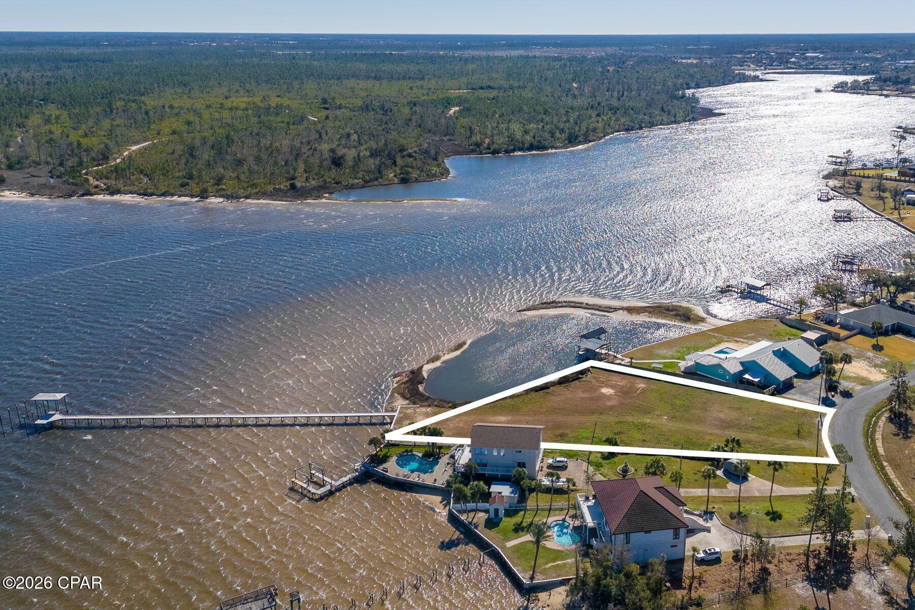 College Point - Land