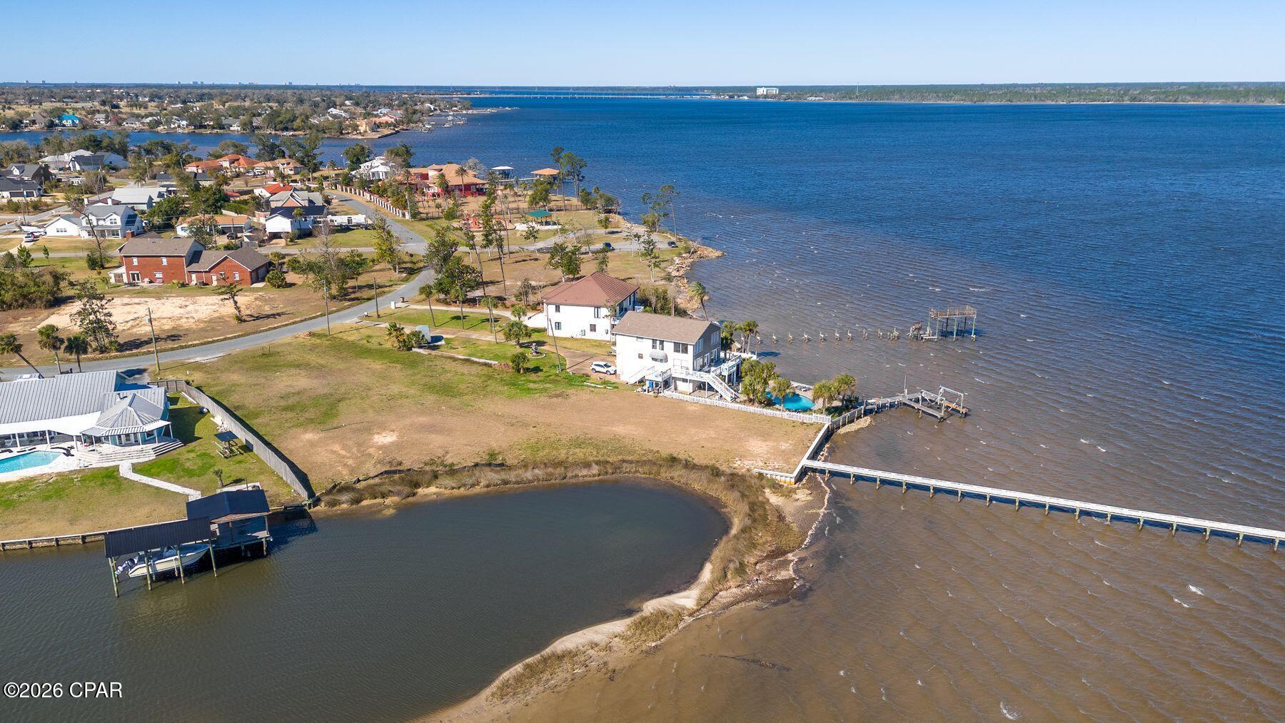 College Point - Land