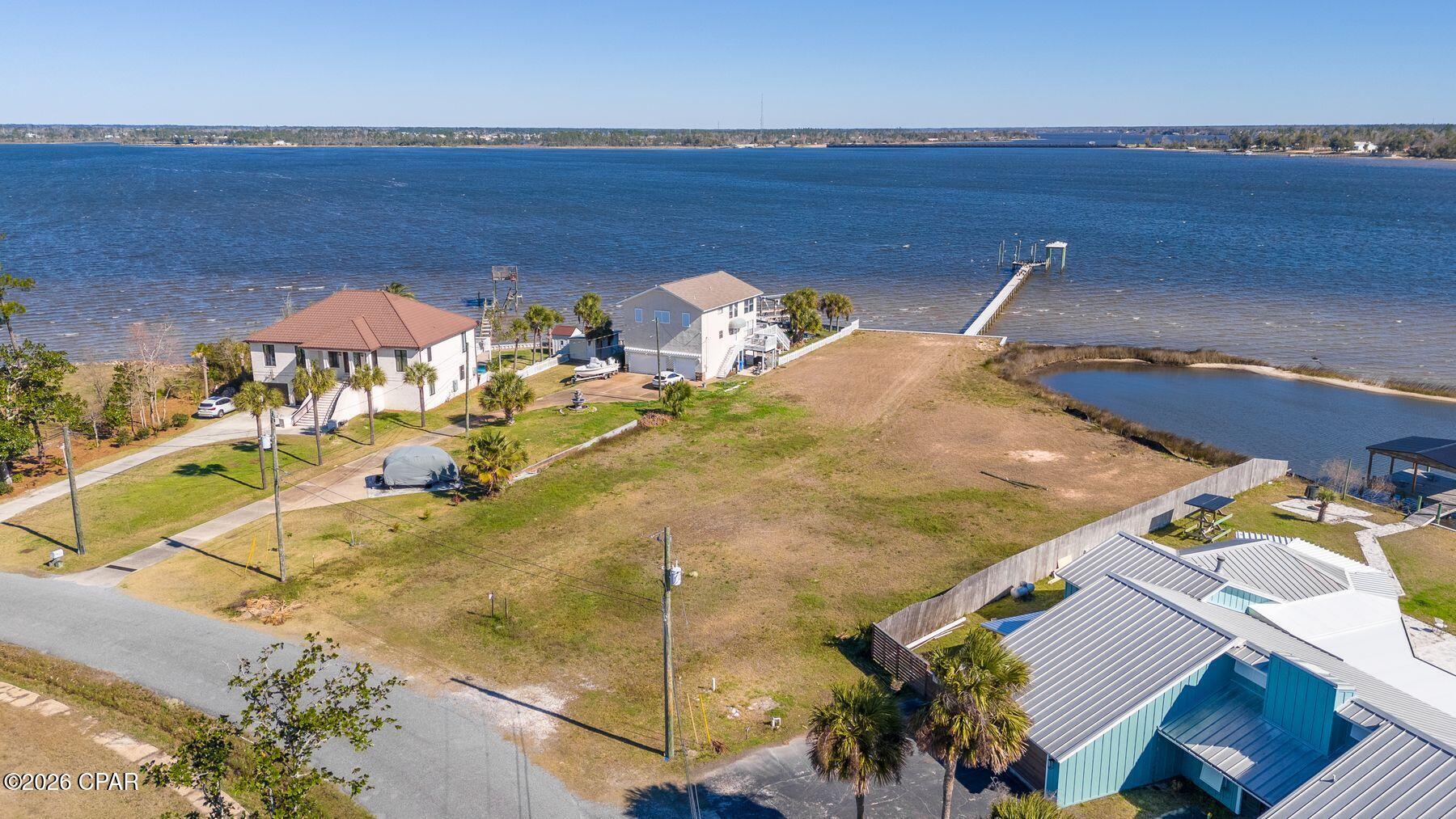 College Point - Land