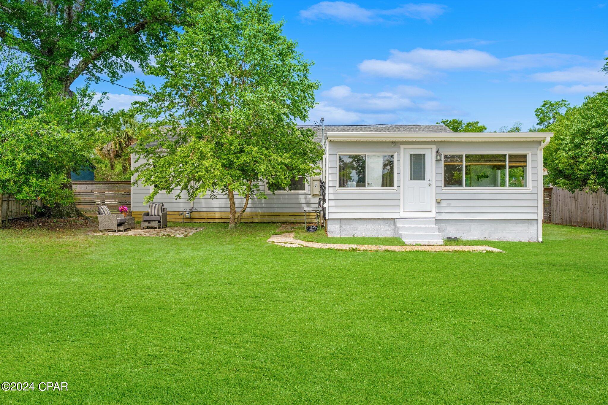 Sudduths 1st Add - Residential