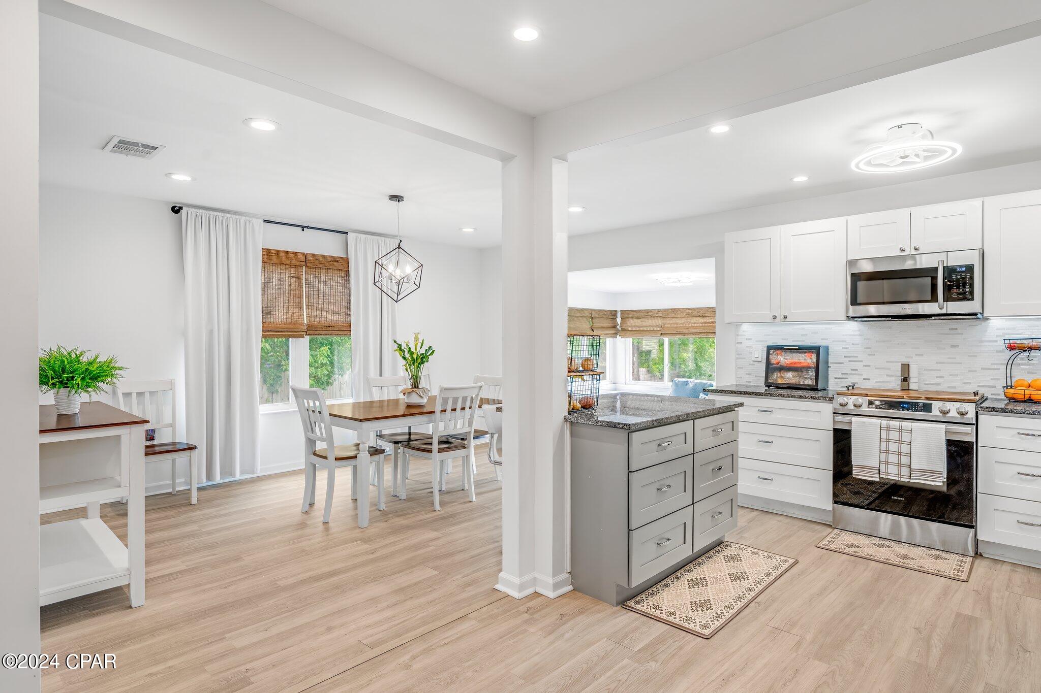 Sudduths 1st Add - Residential