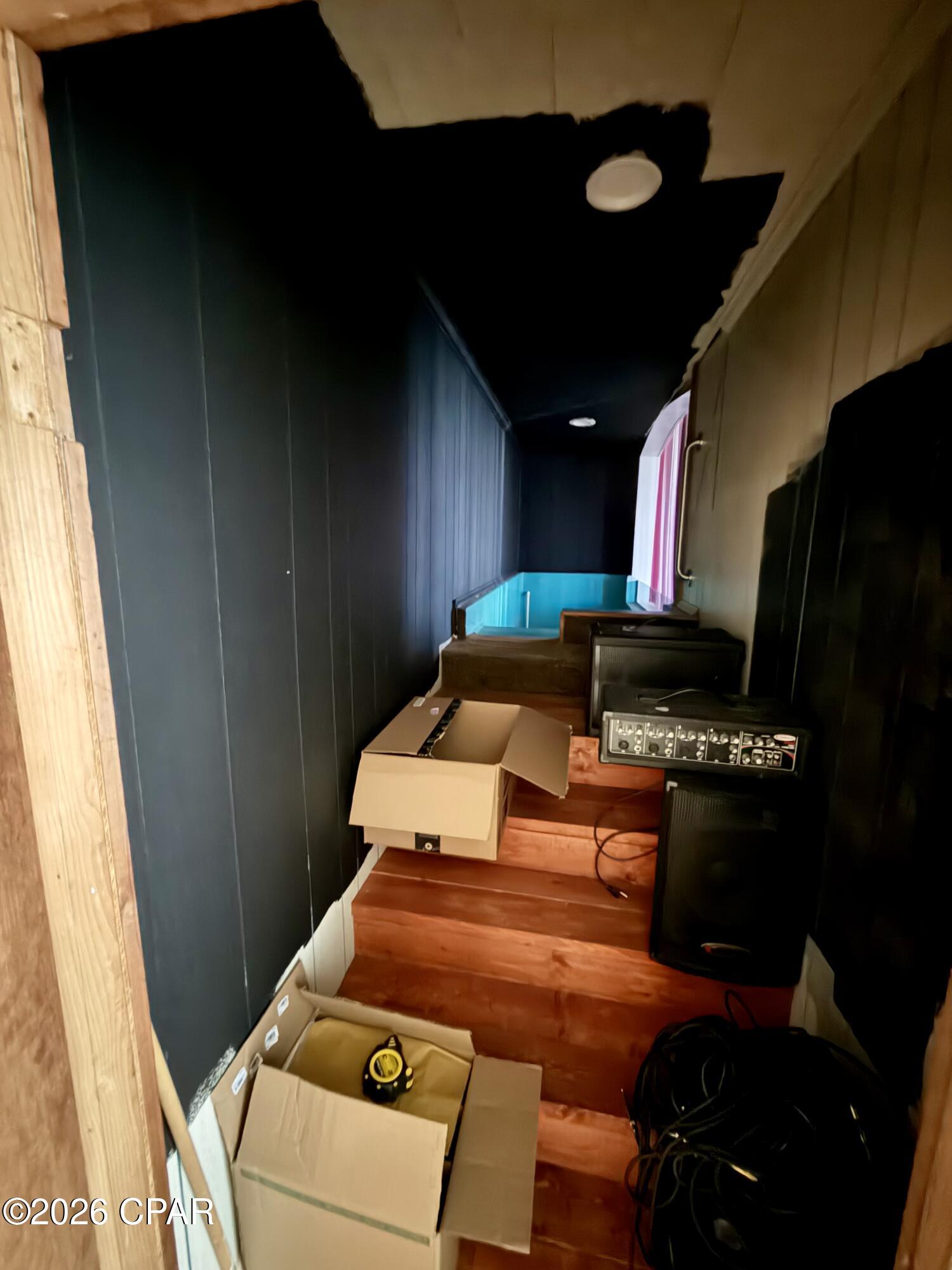 [No Recorded Subdiv] - Commercial Sale
