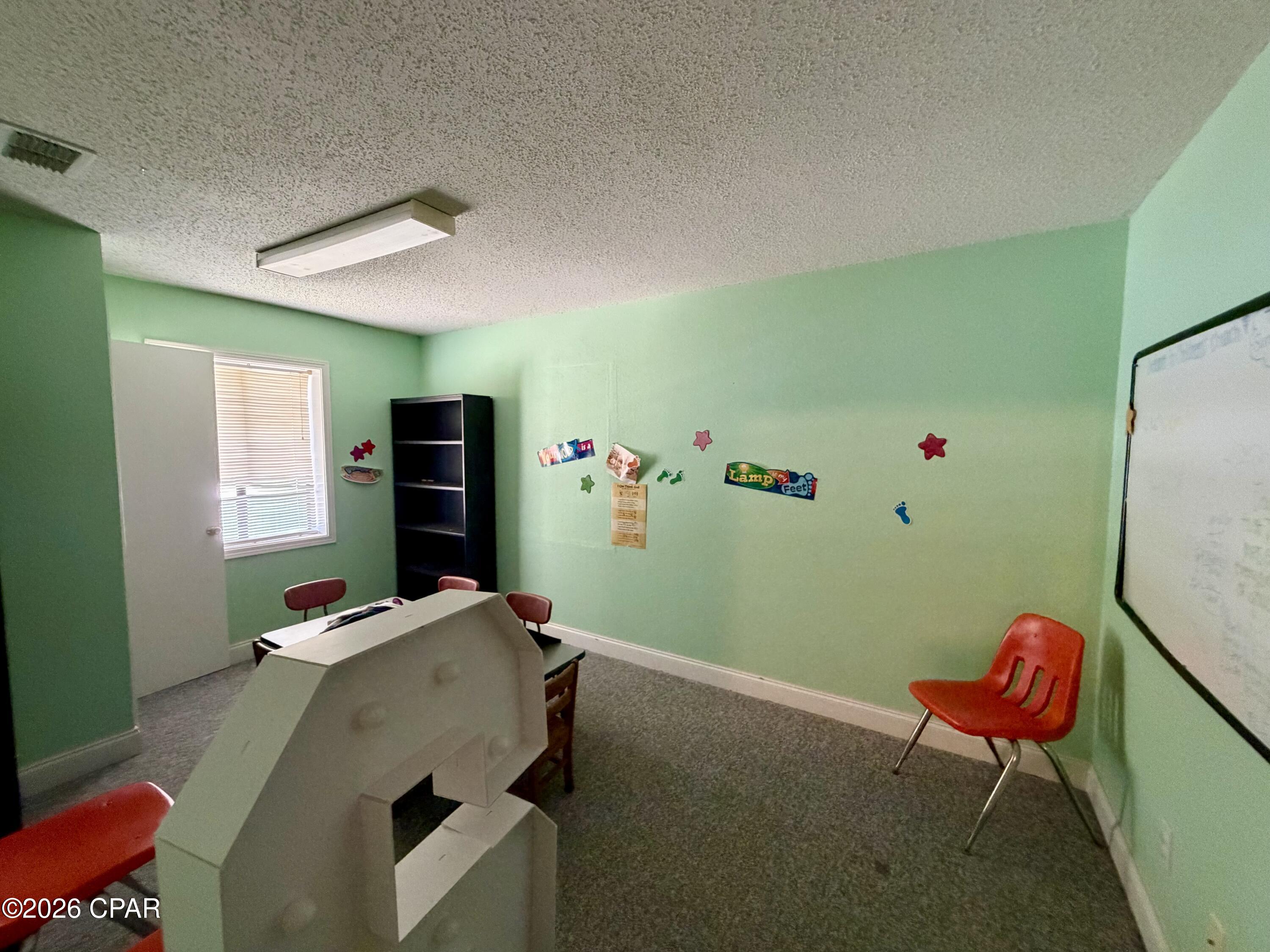 [No Recorded Subdiv] - Commercial Sale