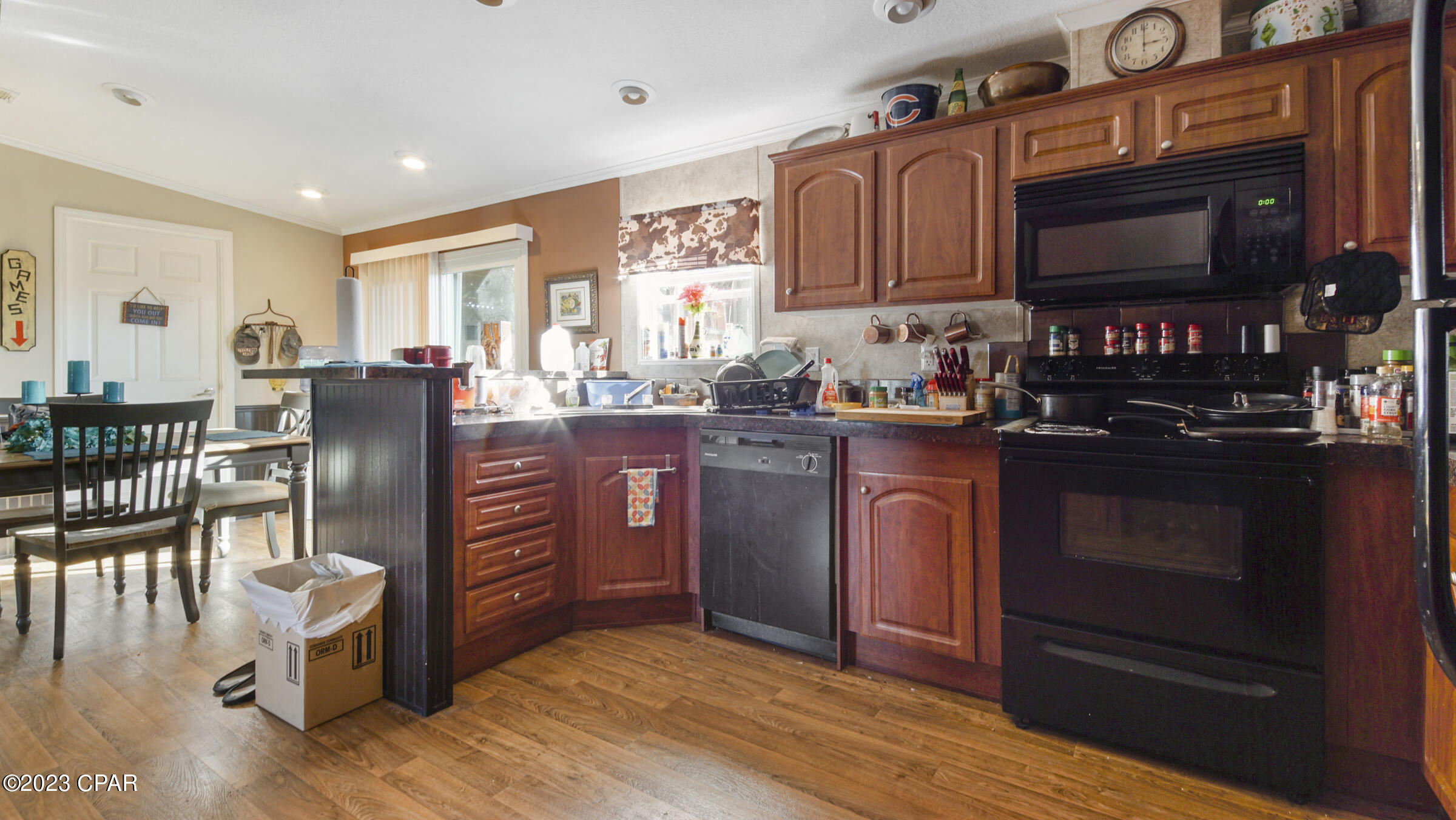 Lakewood Manor U-1 - Residential