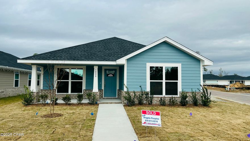 STILL TIME TO PICK YOUR COLORS, UPGRADES, ETC....
DON'T MISS this one! This is one of our most popular floor plans in East Bay! With 1720 sq ft of wide open living space, this one will not disappoint! From the minute you open the door you will appreciate just how much space you will find in this 3 bedroom, 2 bath, 2 car garage charmer. Clear sight lines in each area...yet, a split floor plan helps to provide privacy when you want it most. Large rooms, open concept Living/Kitchen, dedicated dining room or office area and more!! This home sets on a great corner lot! Completion anticipated by end of 2024!! Come check out our incredible buyers incentives!!