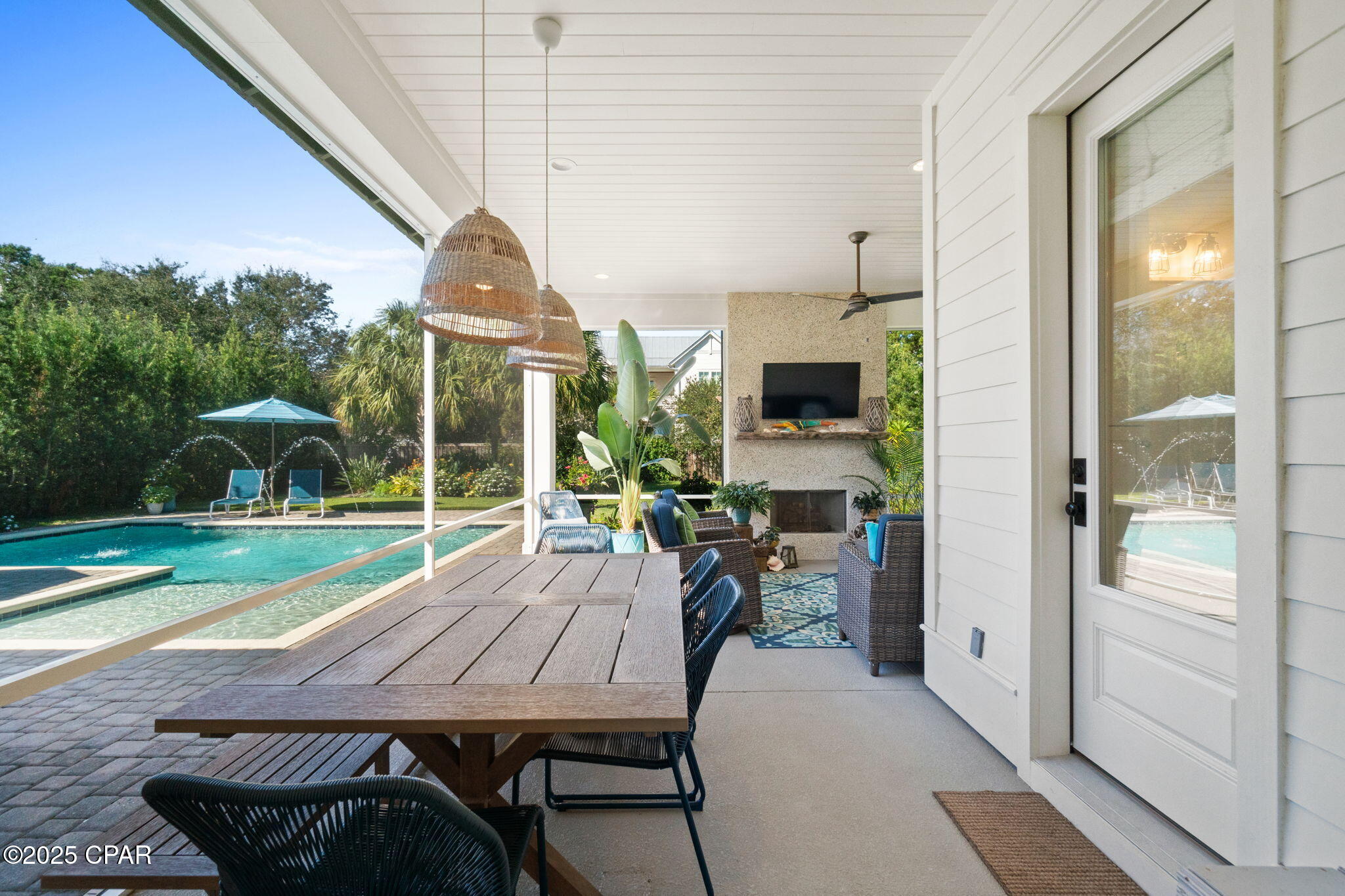 Blue Mountain Beach - Residential