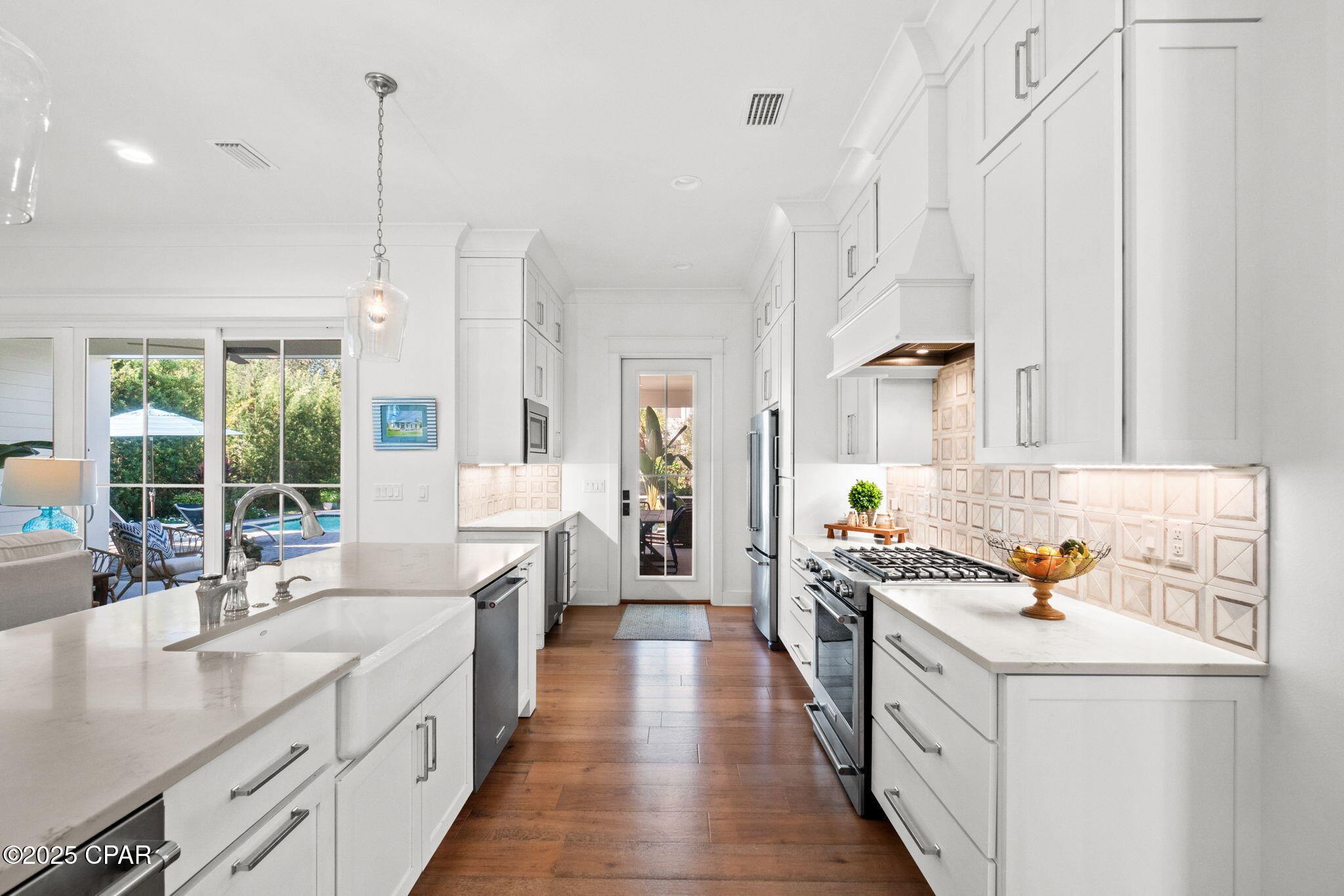 Blue Mountain Beach - Residential