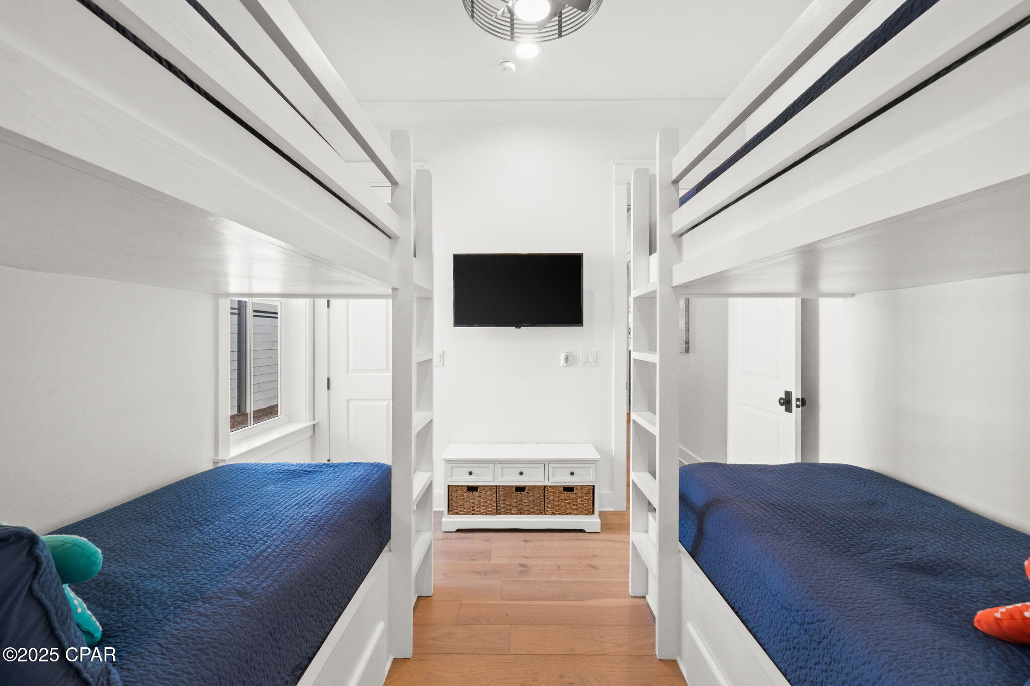 Blue Mountain Beach - Residential