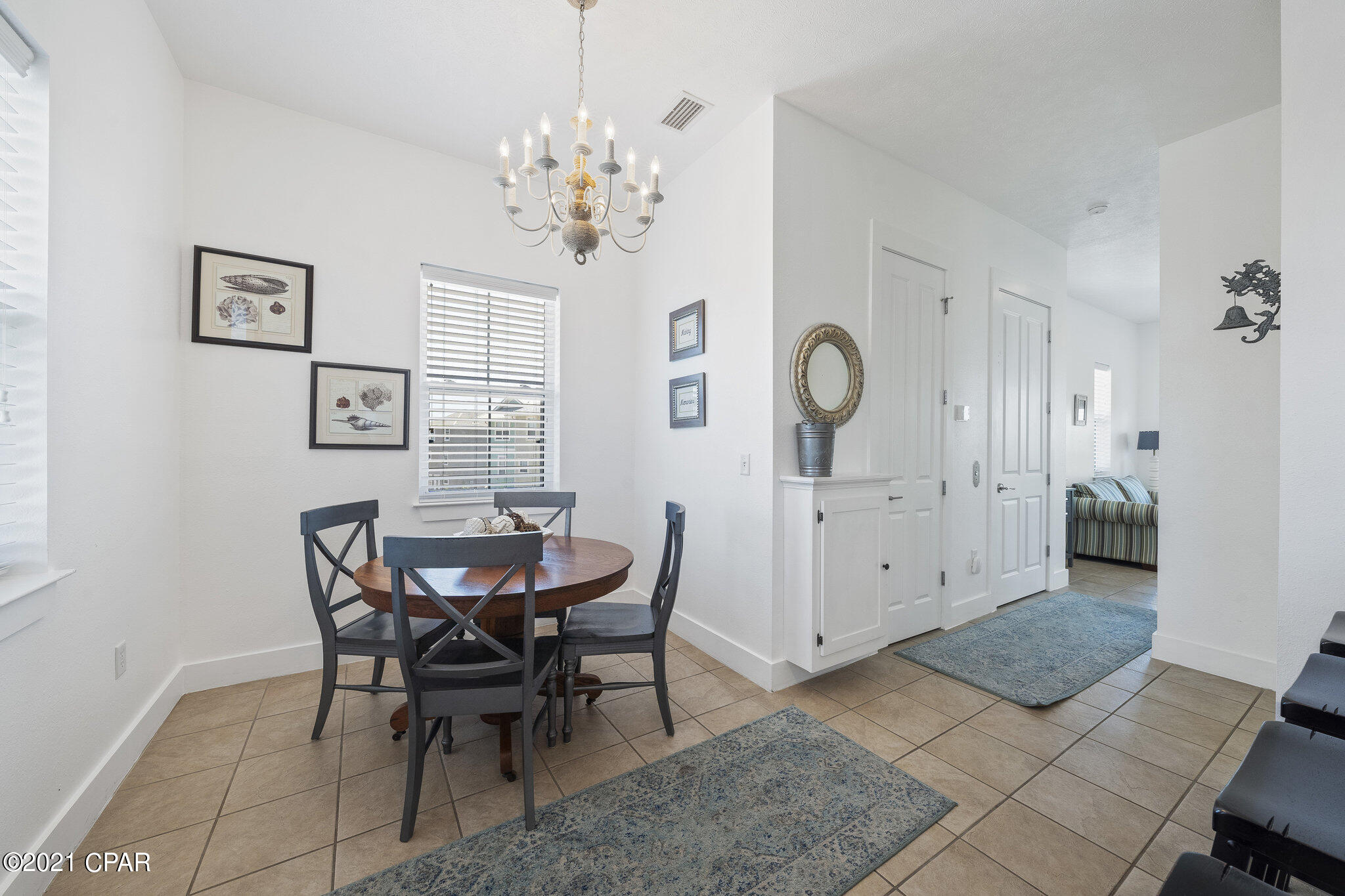 Casa Del Mar - Residential