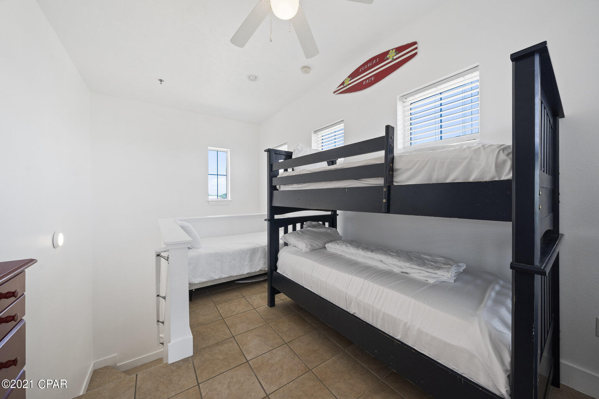 Casa Del Mar - Residential