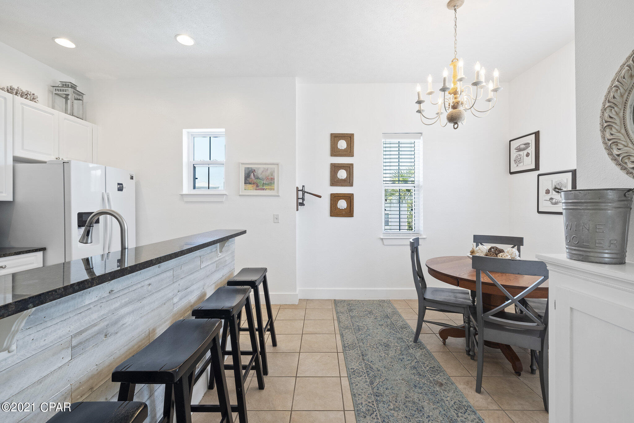 Casa Del Mar - Residential