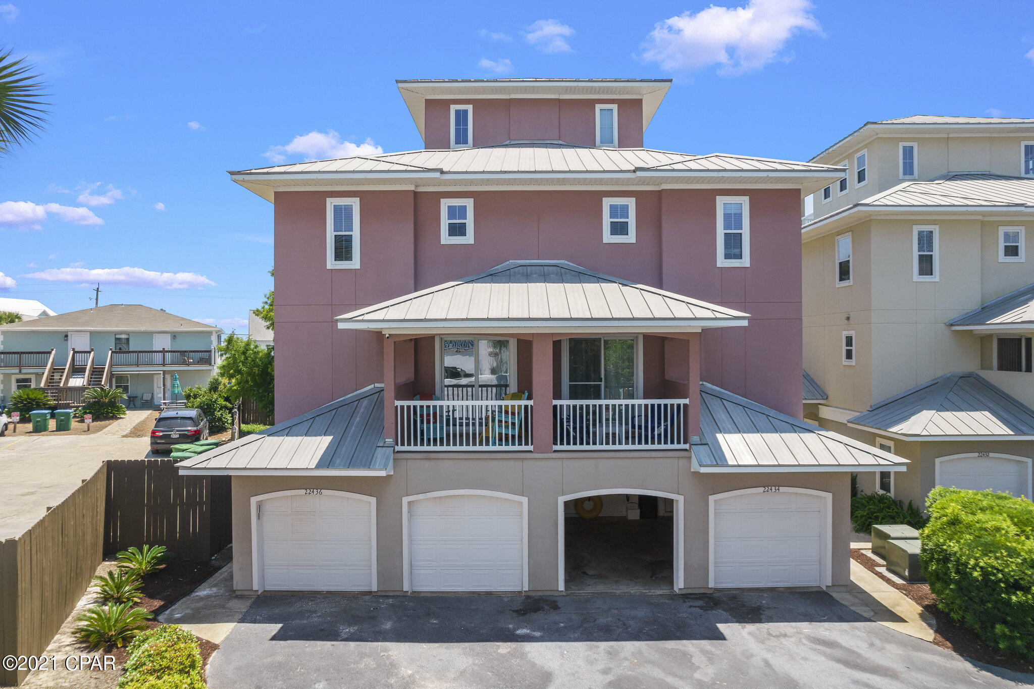 Casa Del Mar - Residential