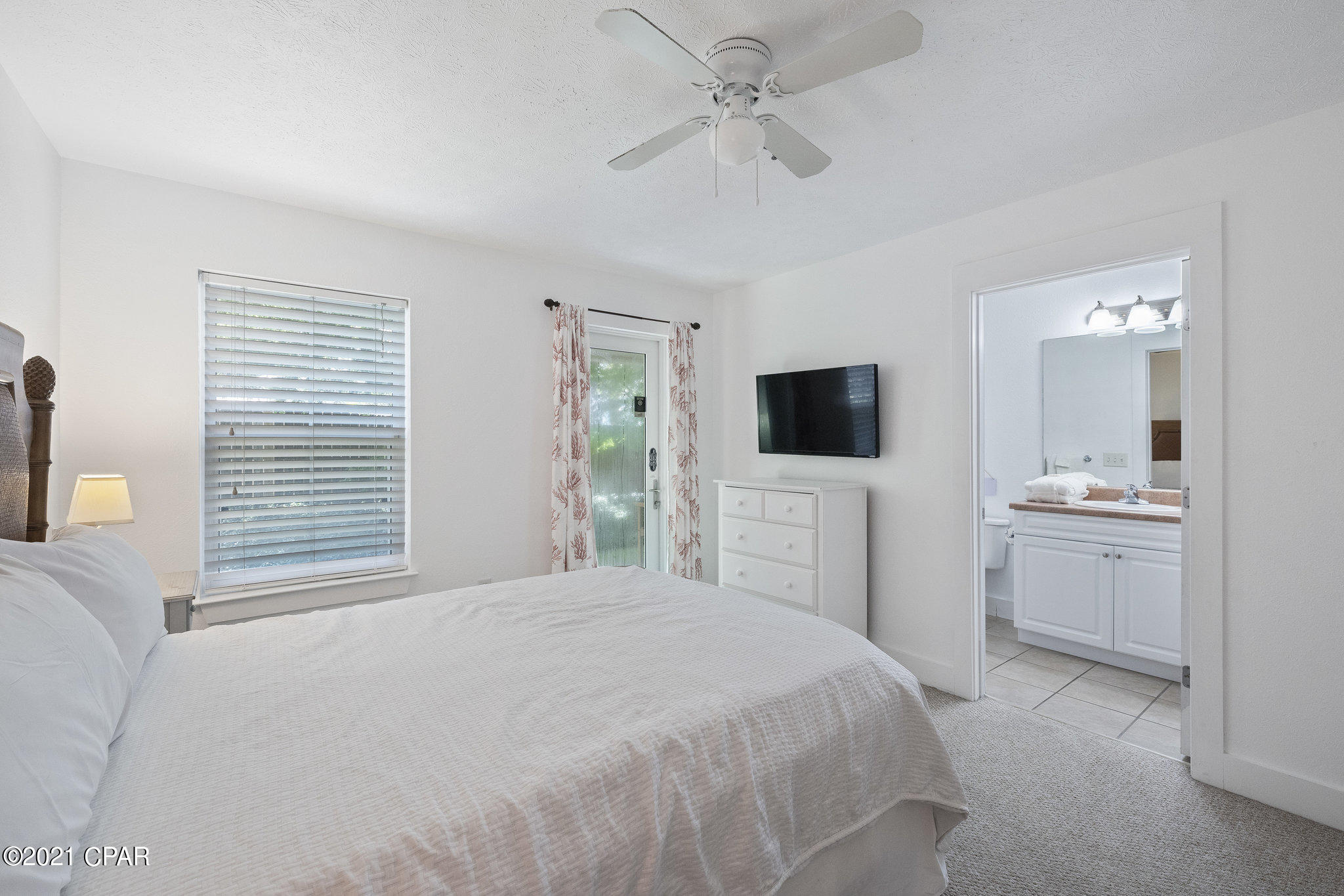 Casa Del Mar - Residential