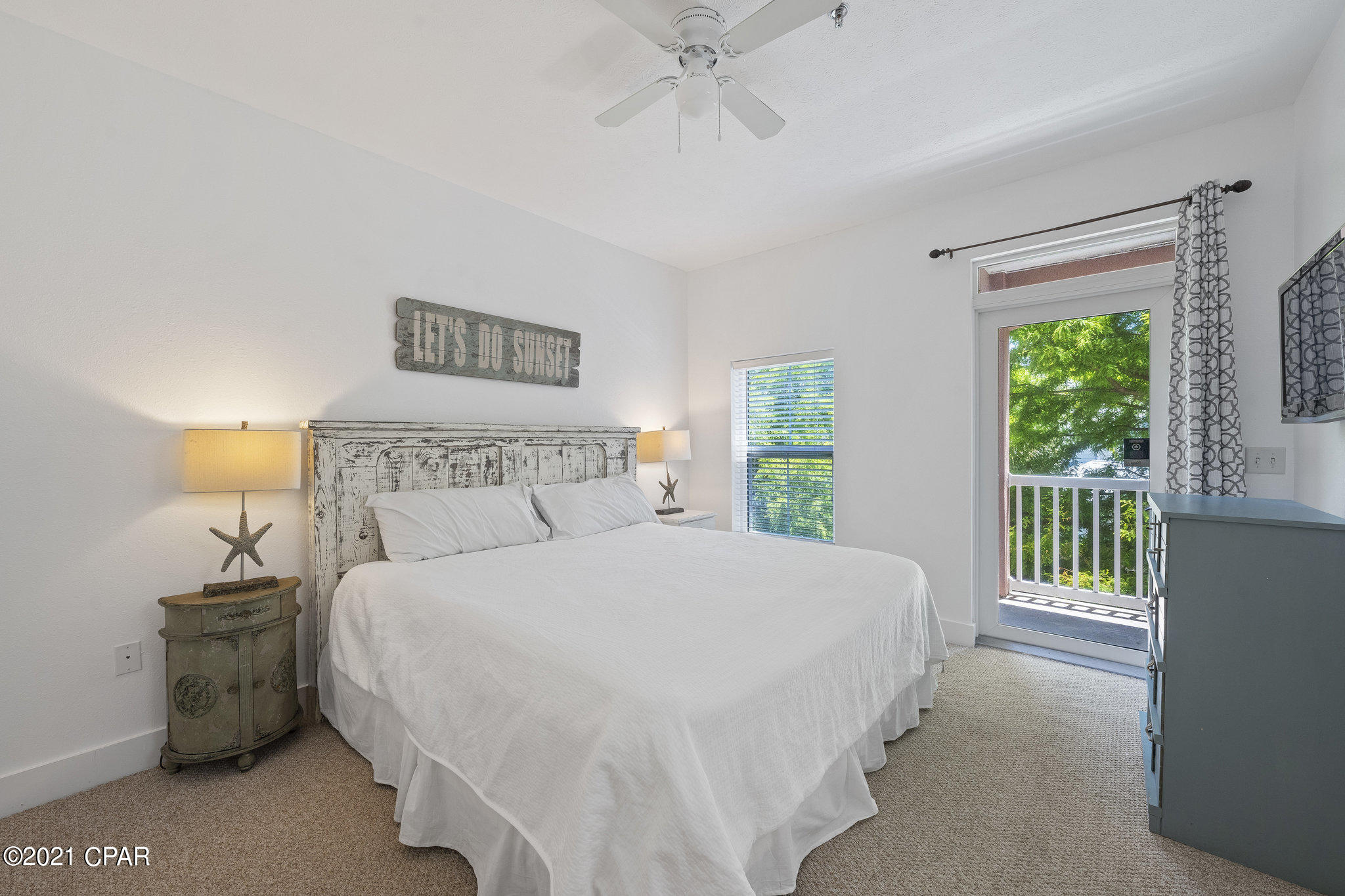 Casa Del Mar - Residential