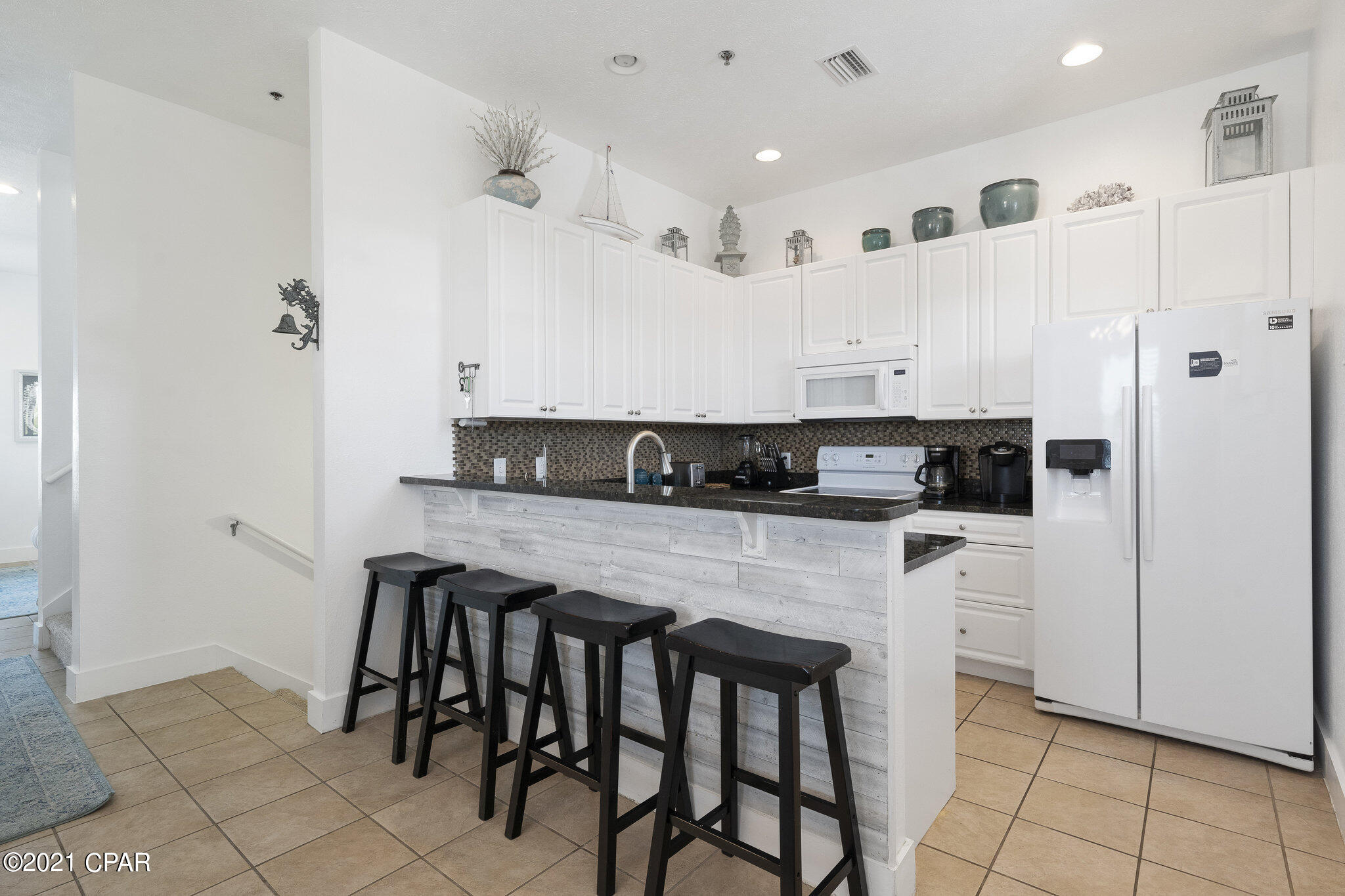 Casa Del Mar - Residential