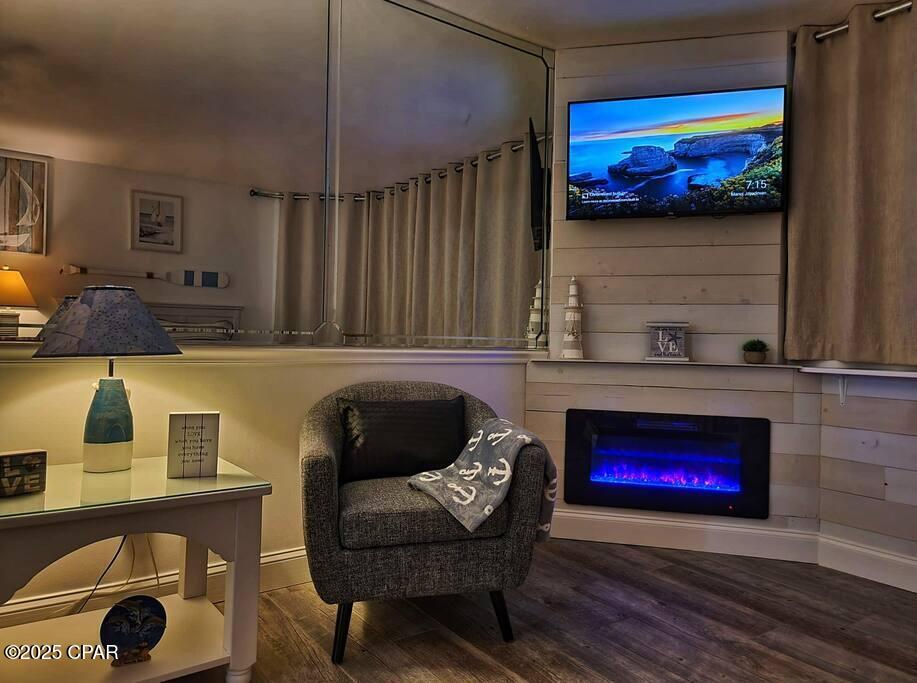 Top Of The Gulf Condo. - Residential