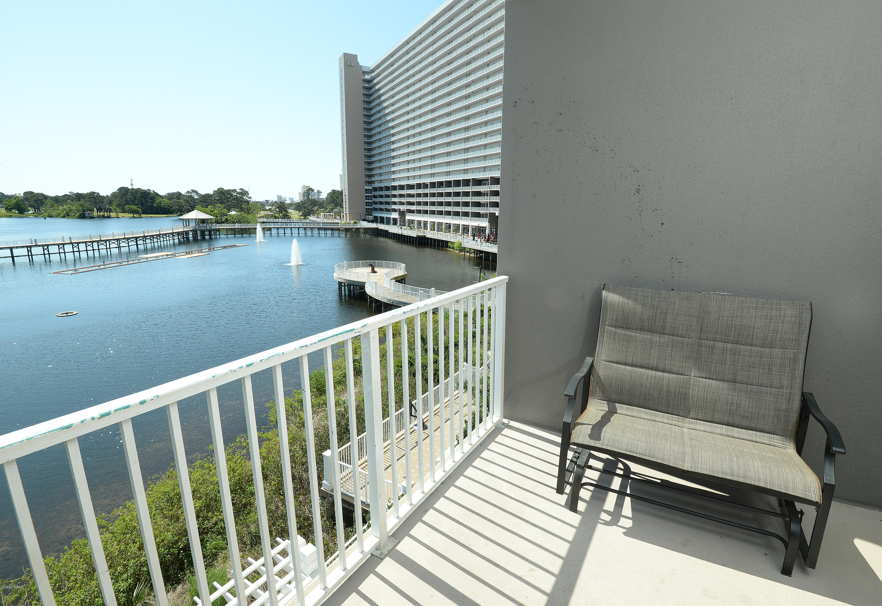 Laketown Wharf - Residential