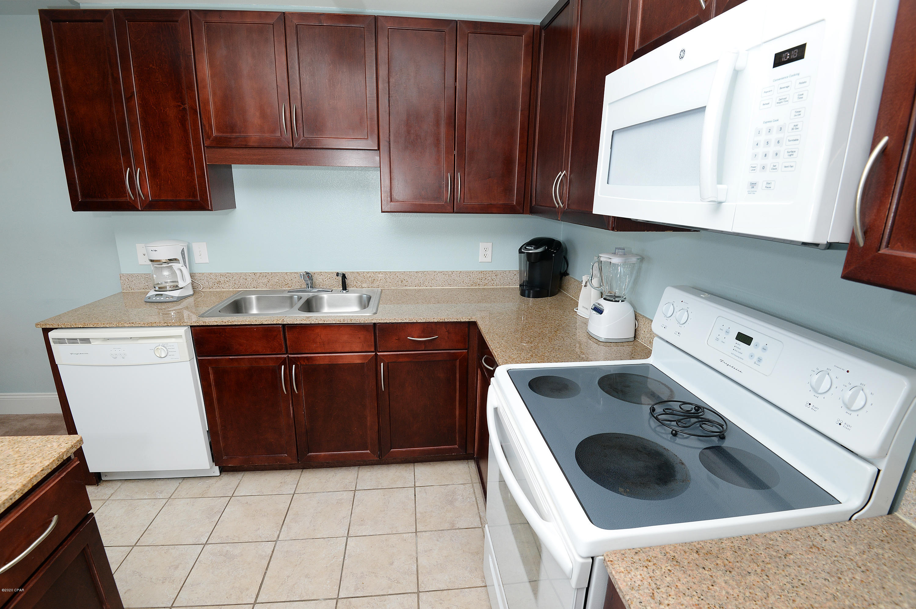 Laketown Wharf - Residential