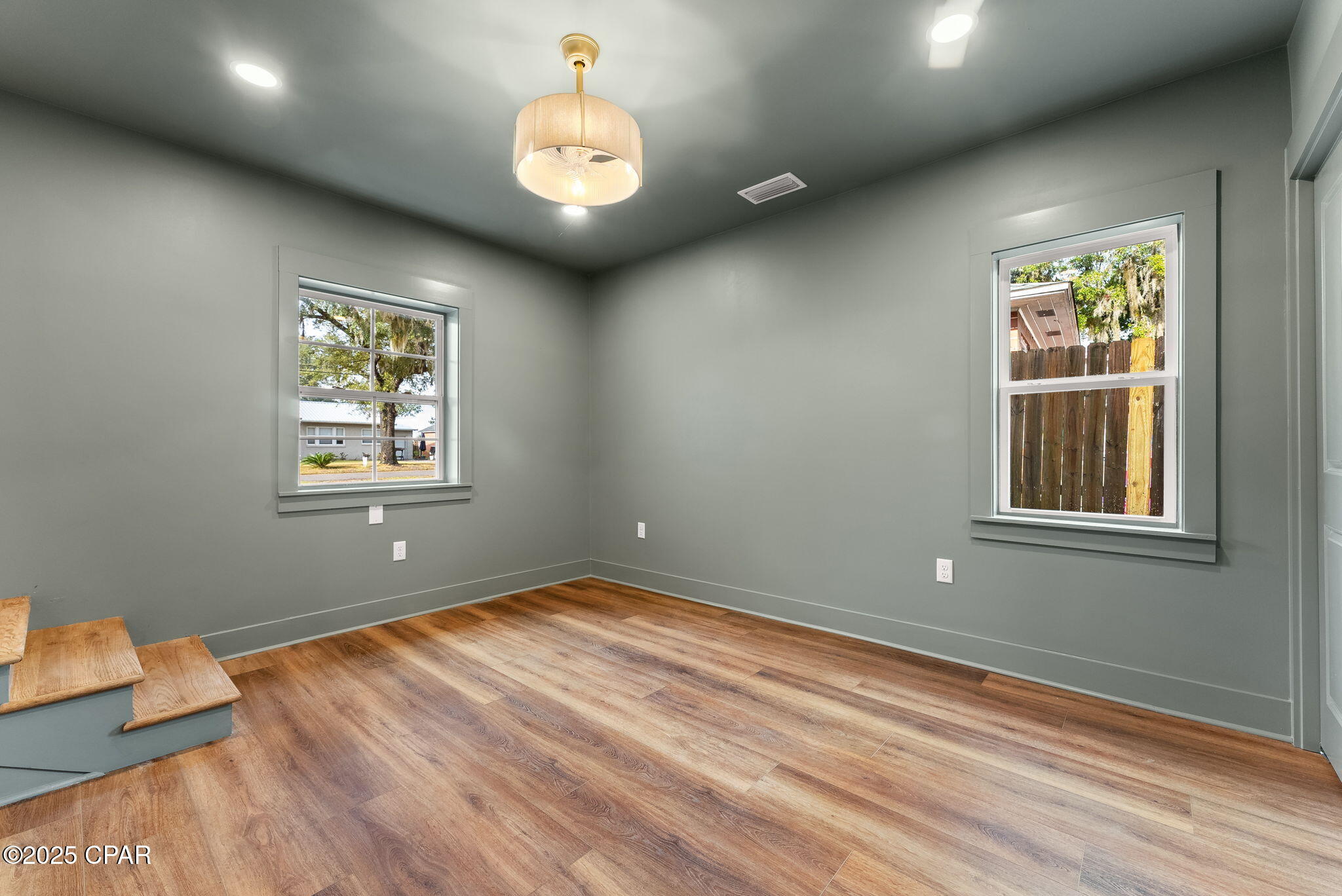 Sudduths 10Th Add - Residential