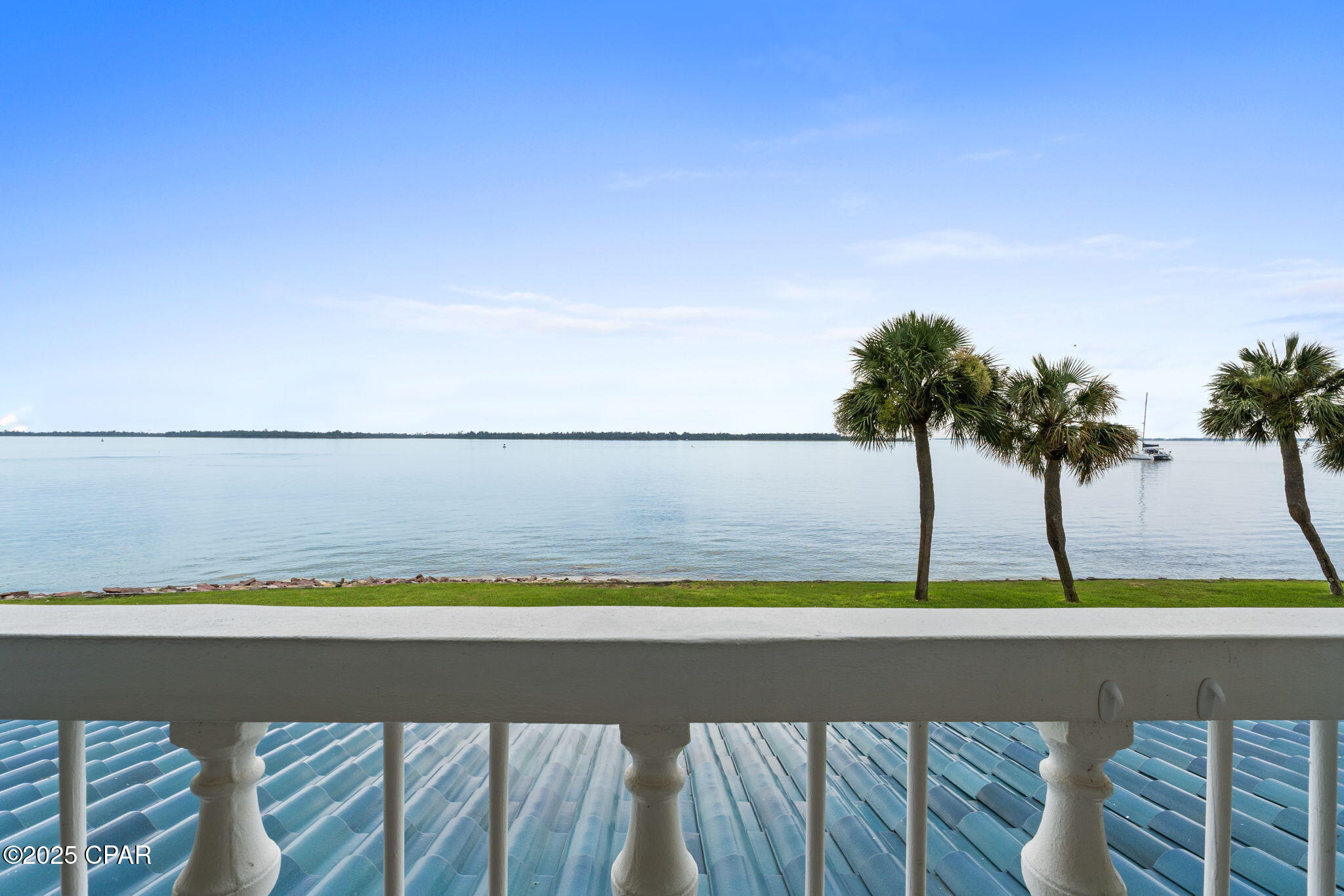 Cove Condominium - Residential