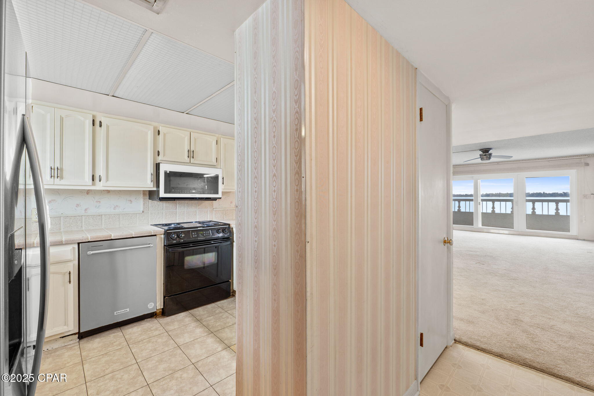 Cove Condominium - Residential