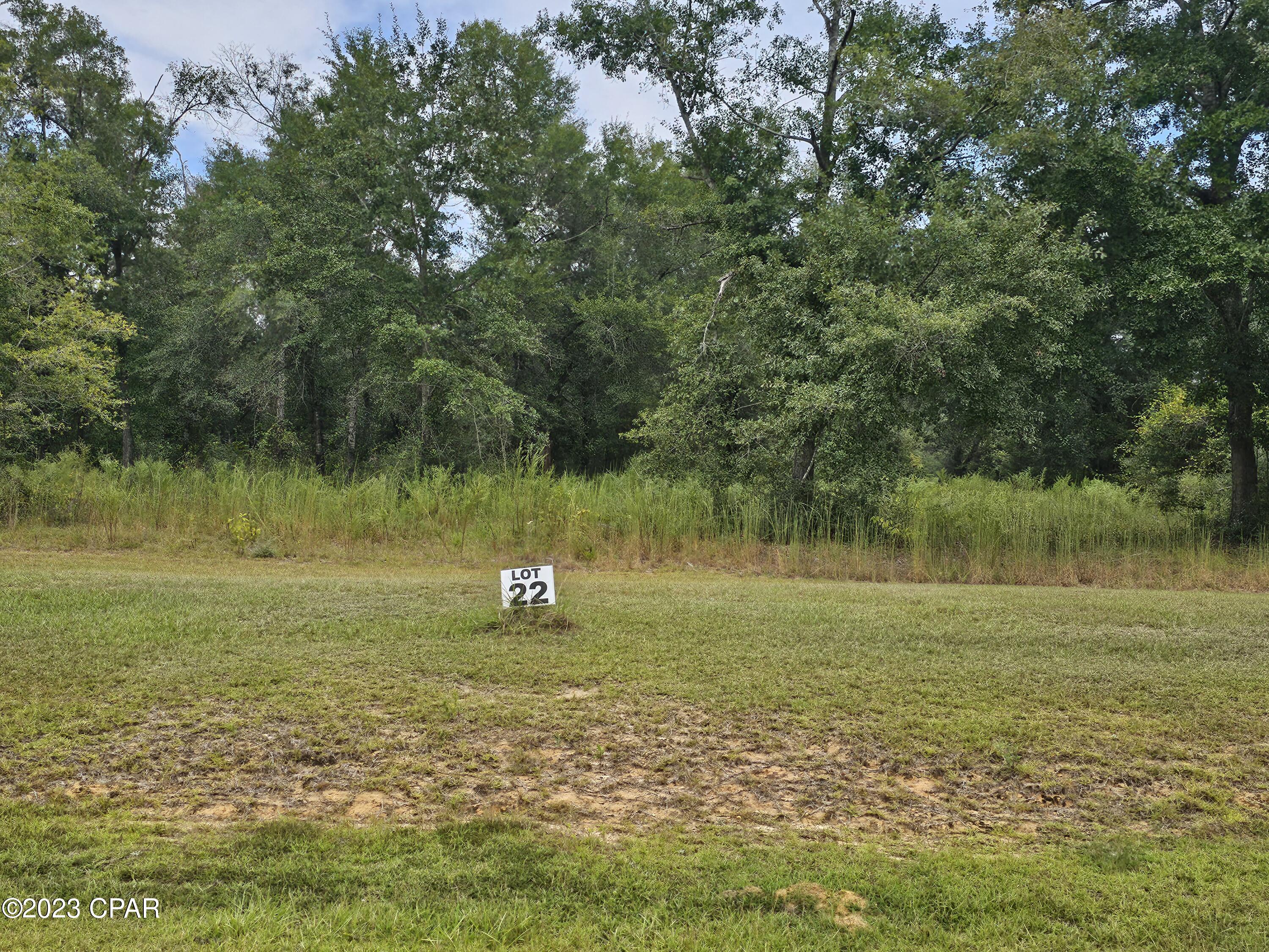 Kiersten Heights - Land