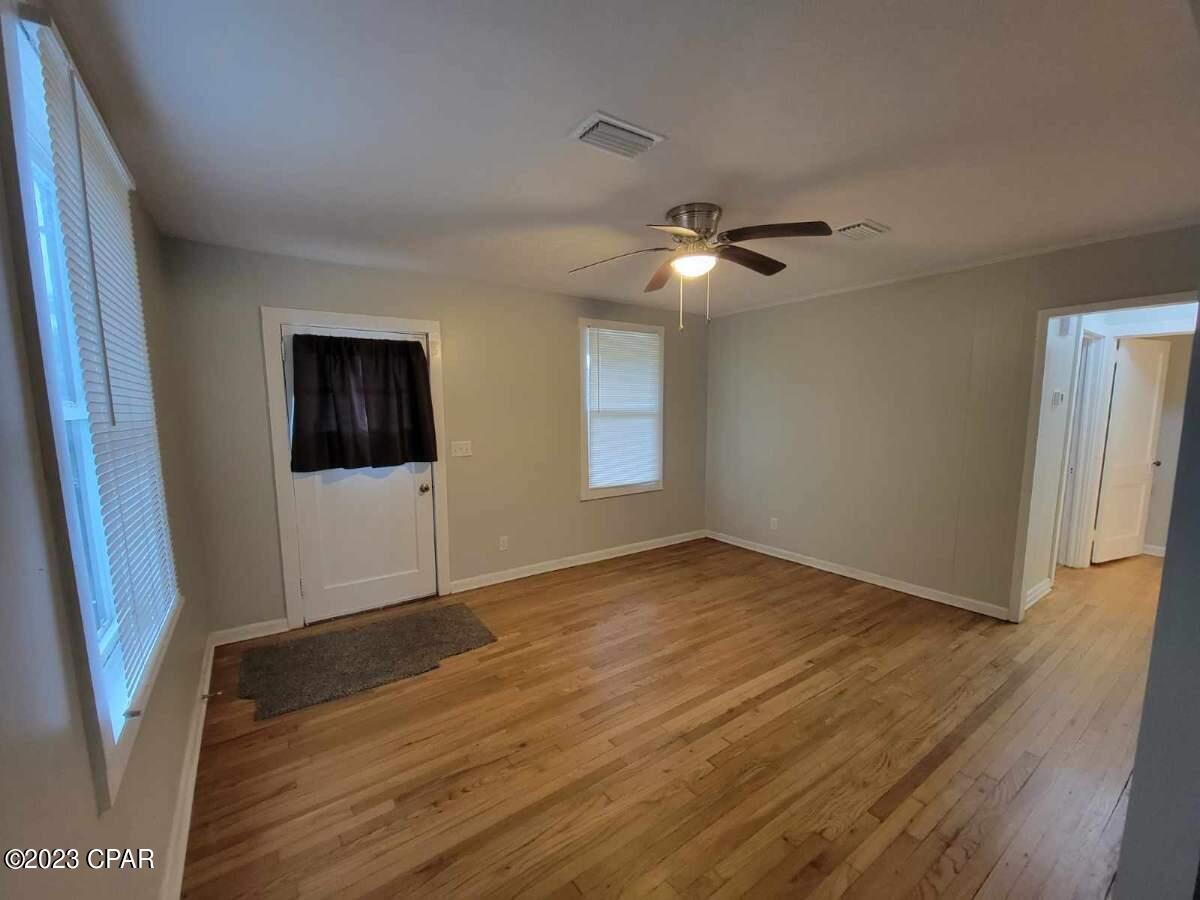 [No Recorded Subdiv] - Residential Lease