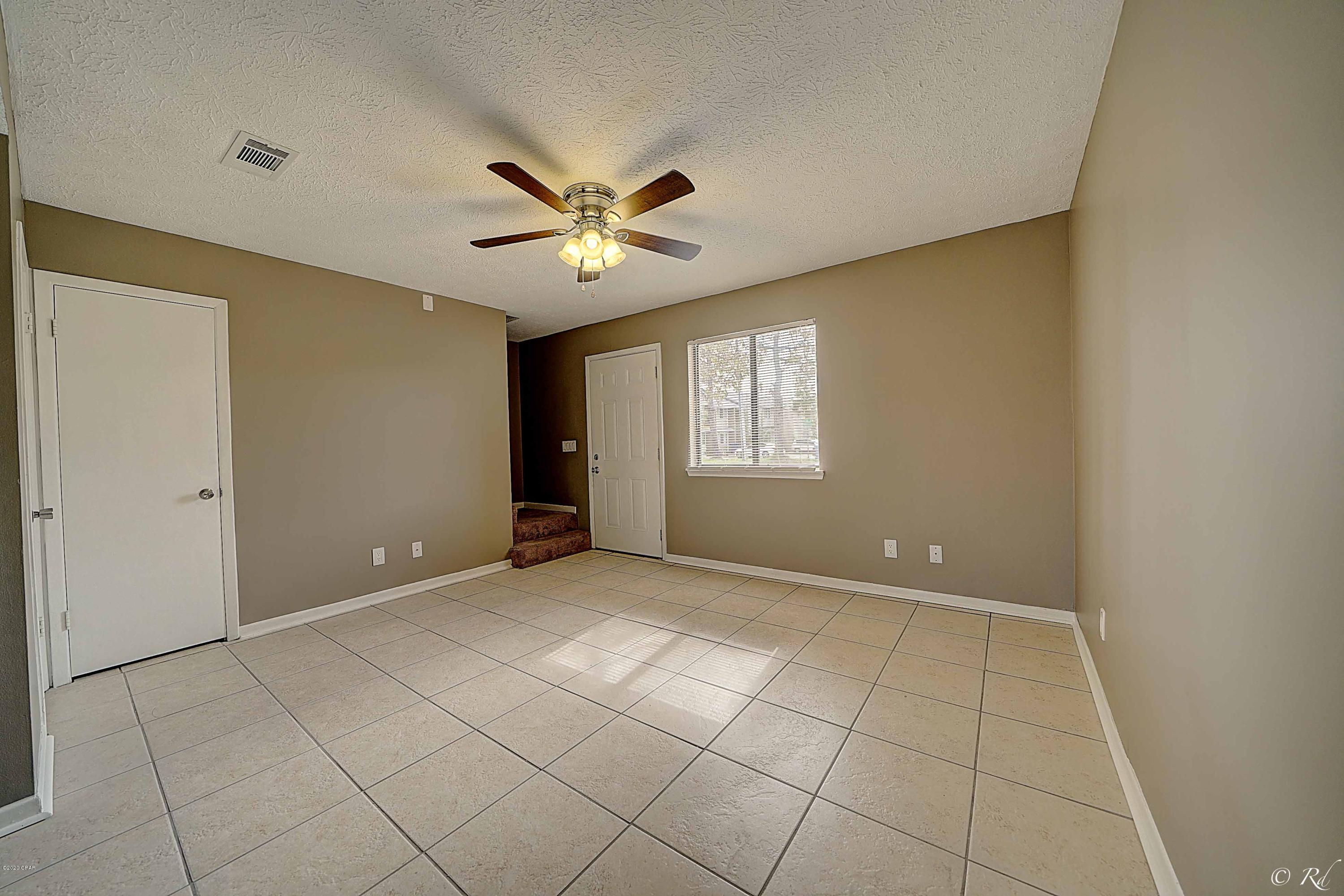 Venetian Villa - Residential