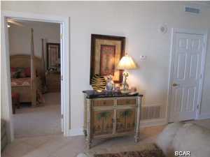 Twin Palms Resort - Residential