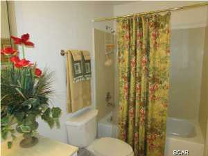 Twin Palms Resort - Residential