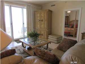 Twin Palms Resort - Residential