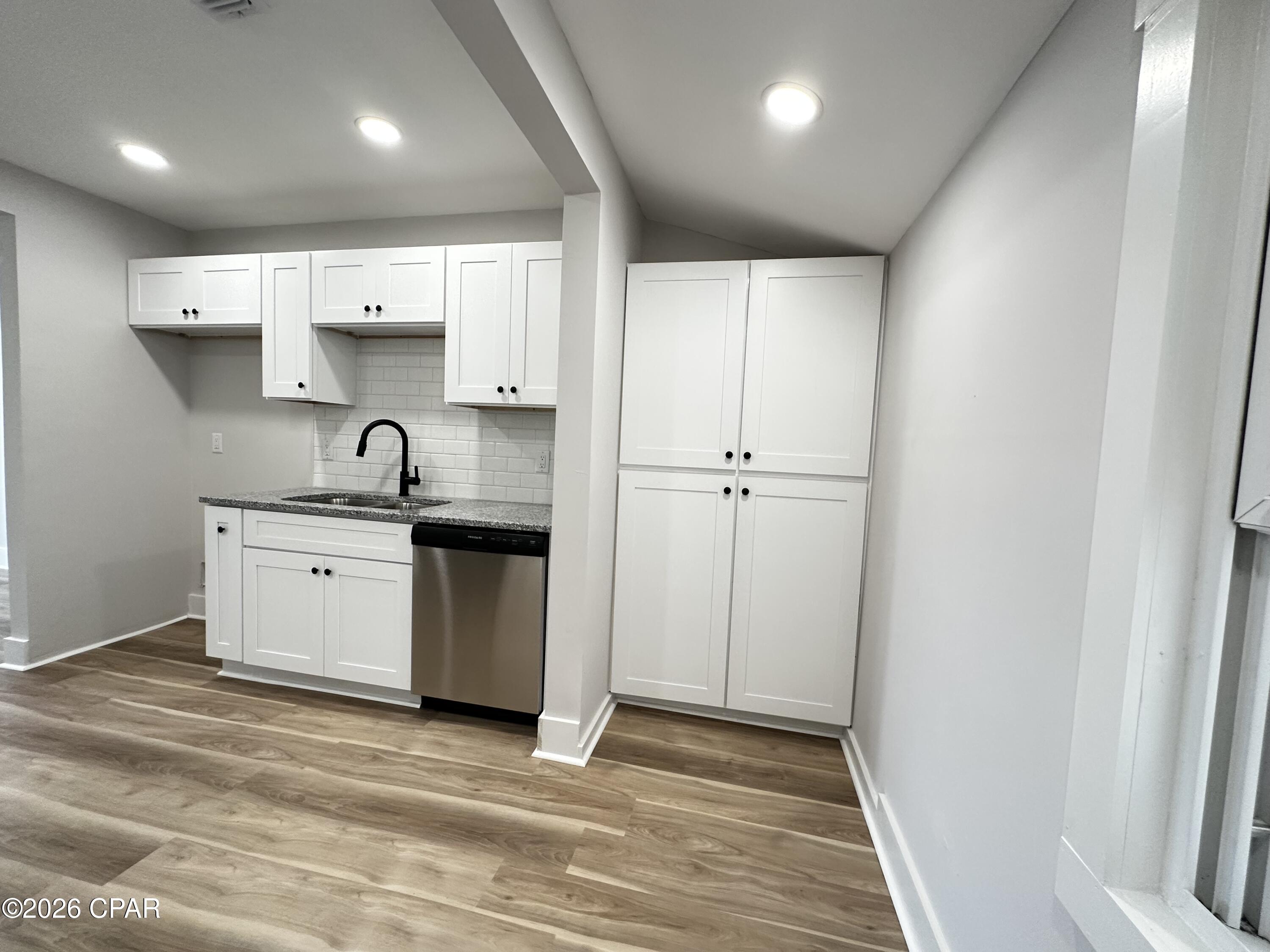 Cove Terrace - Residential