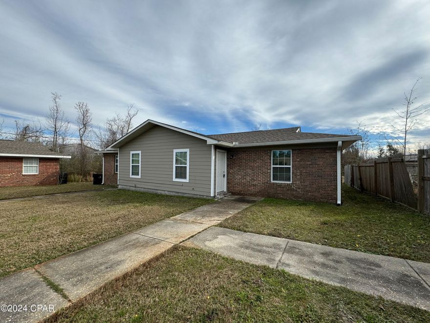 This unit is a 2 bedroom and 1 bathroom end unit. Close to Rutherford High School, convenient to Tyndall AFB. Private entrance, shared back patio space. NO PETS. Quarterly pest control service and yard service included in rent. NO APPLICATION FEE REQUIRED TO SEE THIS PROPERY. Call the office for questions. We look forward to being the BEST property management company you have ever worked with! Security Deposit on this property is optional thru Obligo.