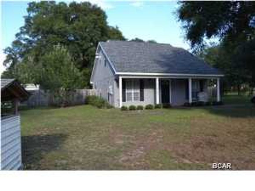 Super clean, move in ready 4 bedroom, 2 bath home located on a 100x225 lot close to Deerpoint Lake. This home has been lovingly cared for with a new roof, new exterior paint and new A/C for low maintenance and low utility bills! The interior of the home is a split bedroom plan with a large master on the first floor and 3 bedrooms PLUS a bonus craft room or office on the second floor. The main floor has durable laminate flooring in the living room and bedroom and tile in the kitchen, dining room and bathroom. For the chef in you, the kitchen has loads of cabinet space and plenty of nice natural lighting. The living rooms is spacious and leads to the bonus 10x10 Florida room. All of the bedrooms on the second floor are very large and share a full bath. The home is set on over 1/2 acre