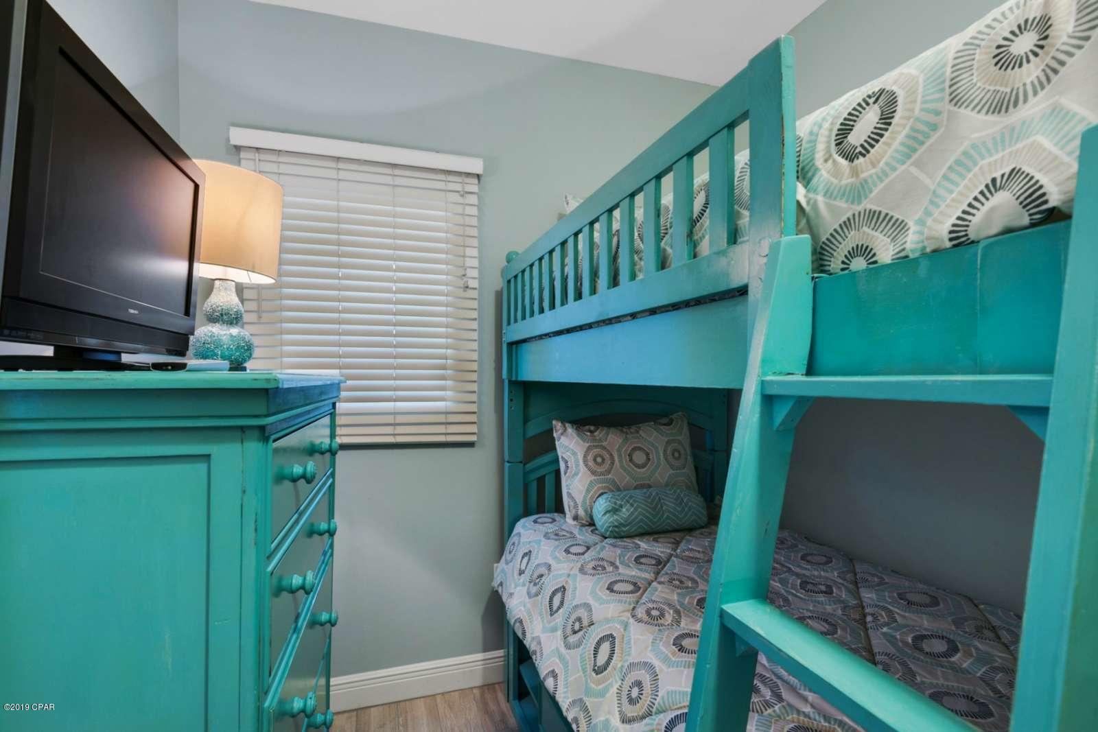 Sterling Breeze - Residential