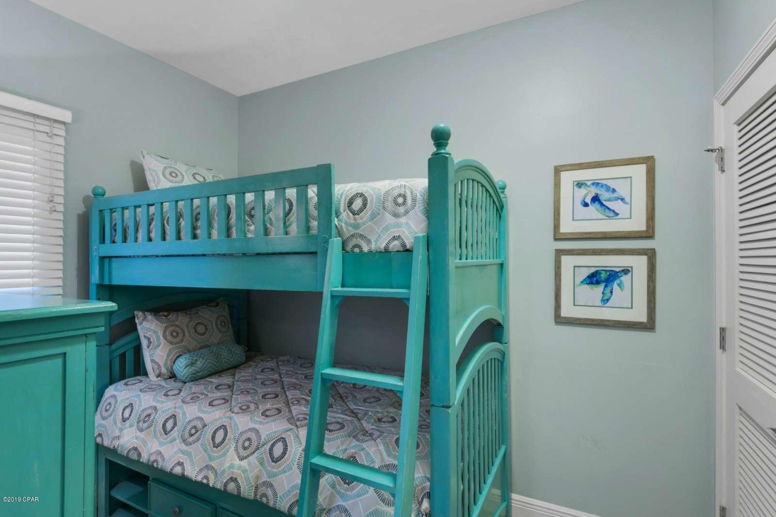 Sterling Breeze - Residential