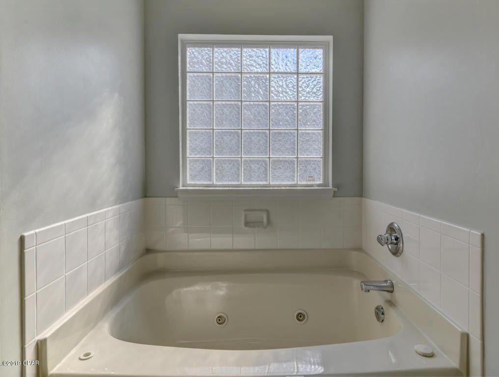 Palmetto Trace Phase IV - Residential Lease