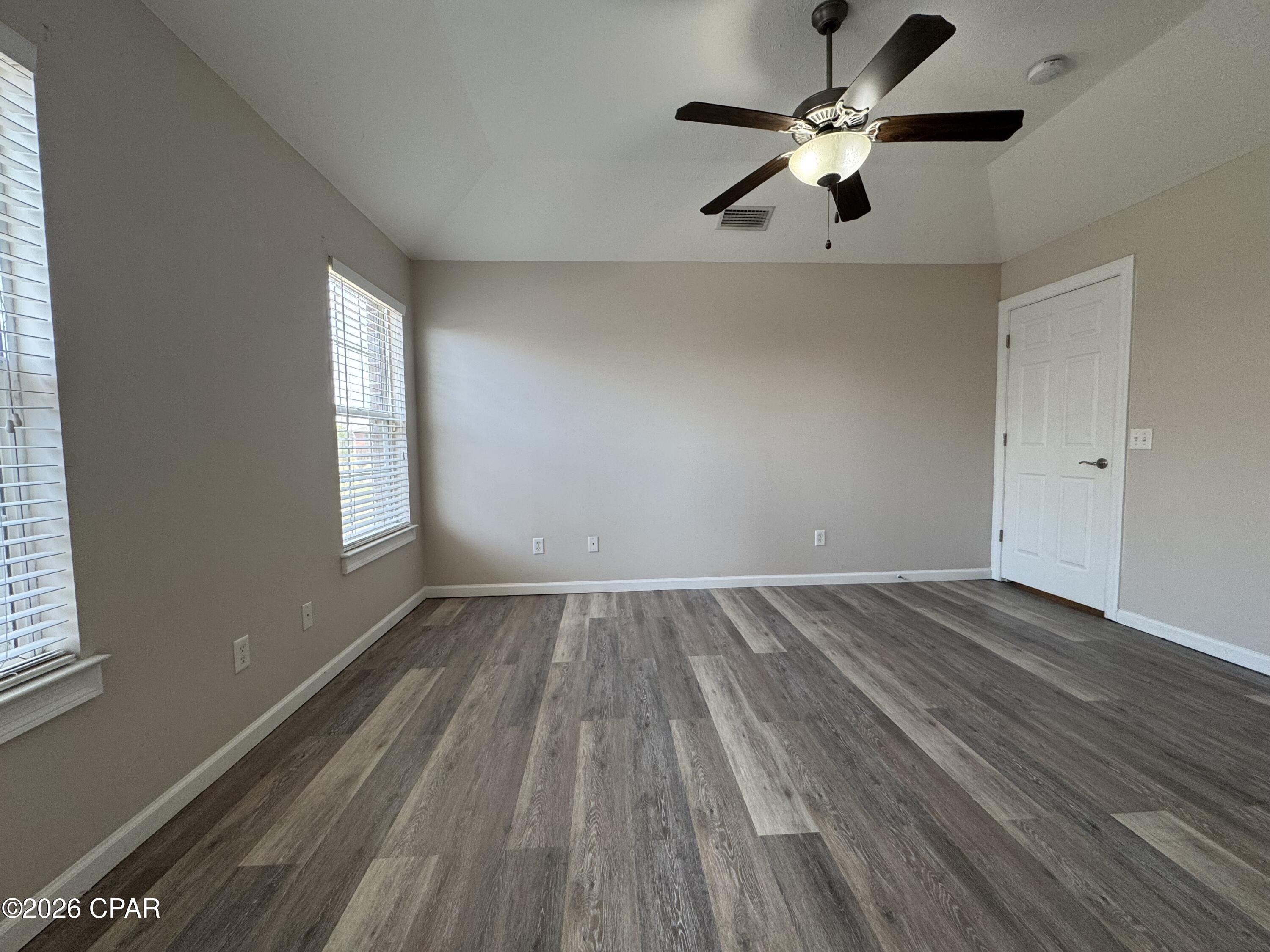 Brentwood Estates - Residential Lease