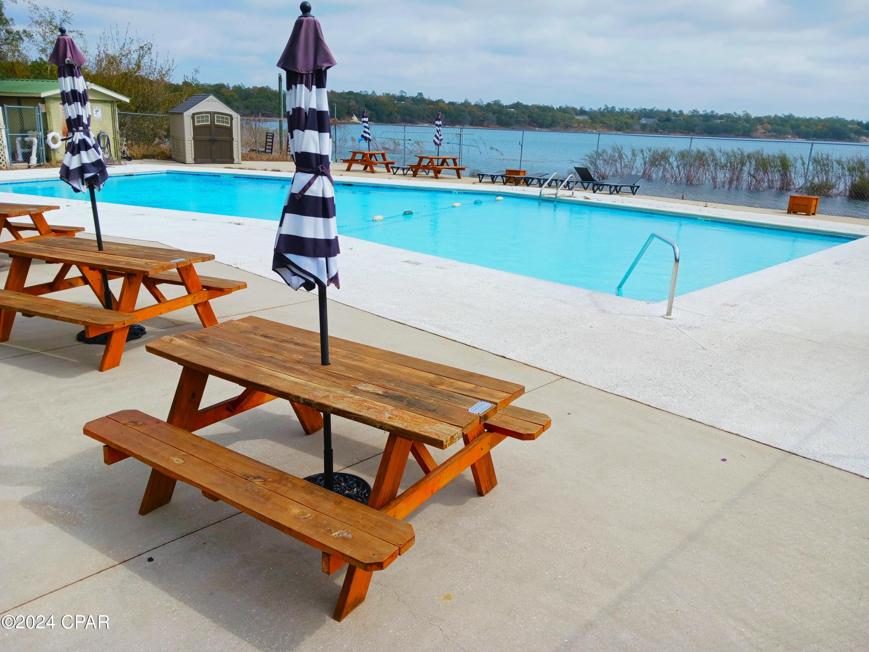 Leisure Lakes - Land