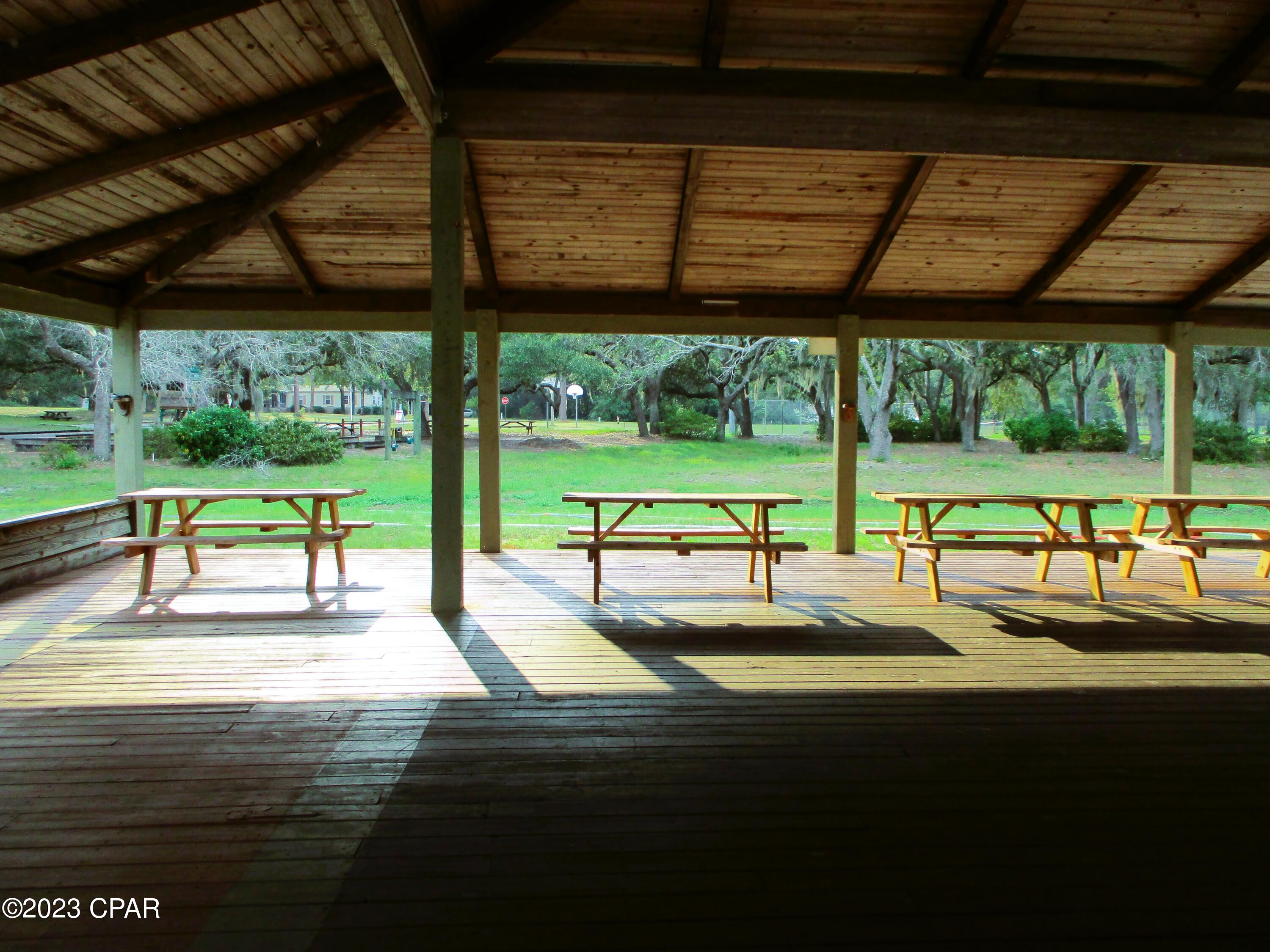 Leisure Lakes - Land