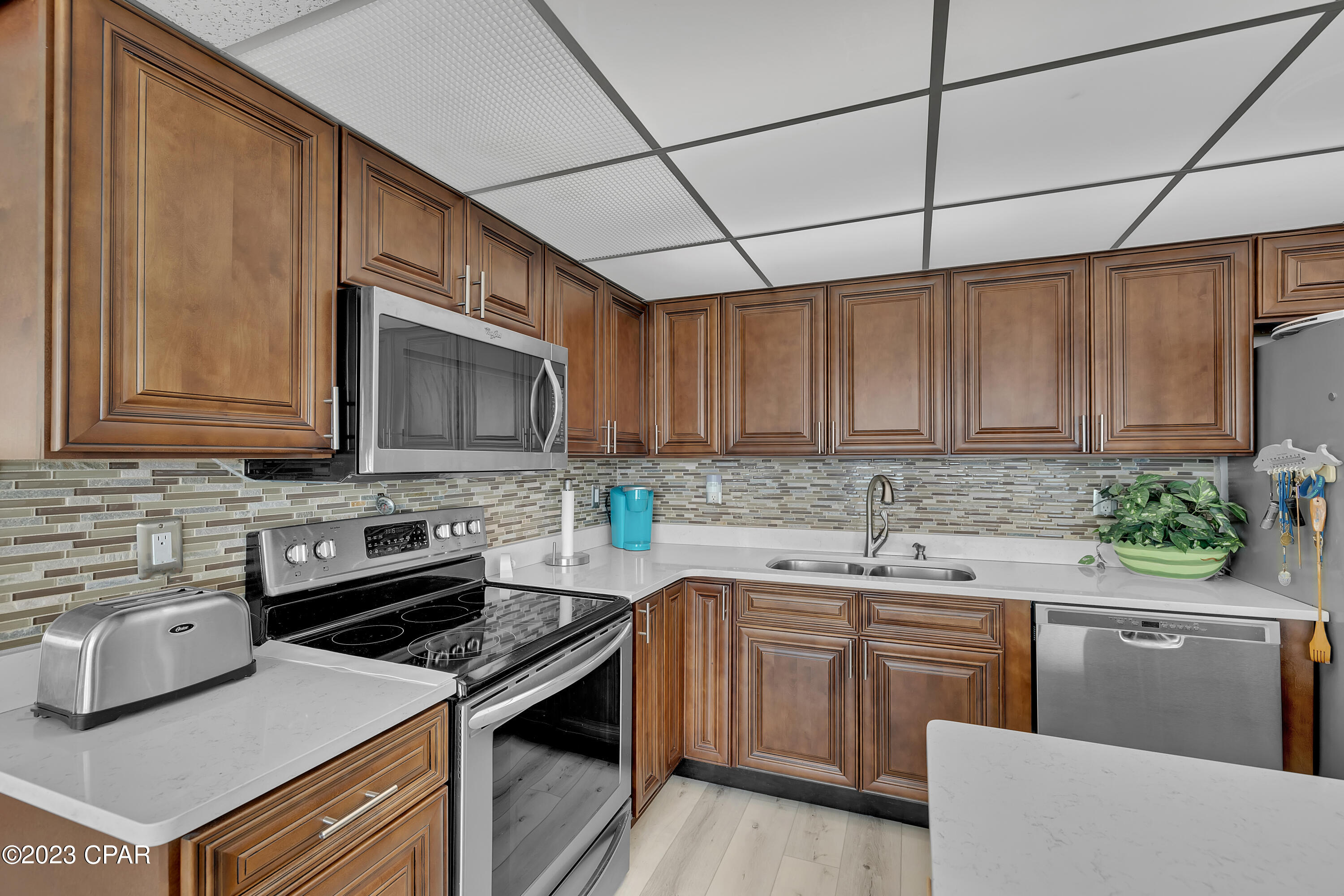 Edgewater Tower II - Residential