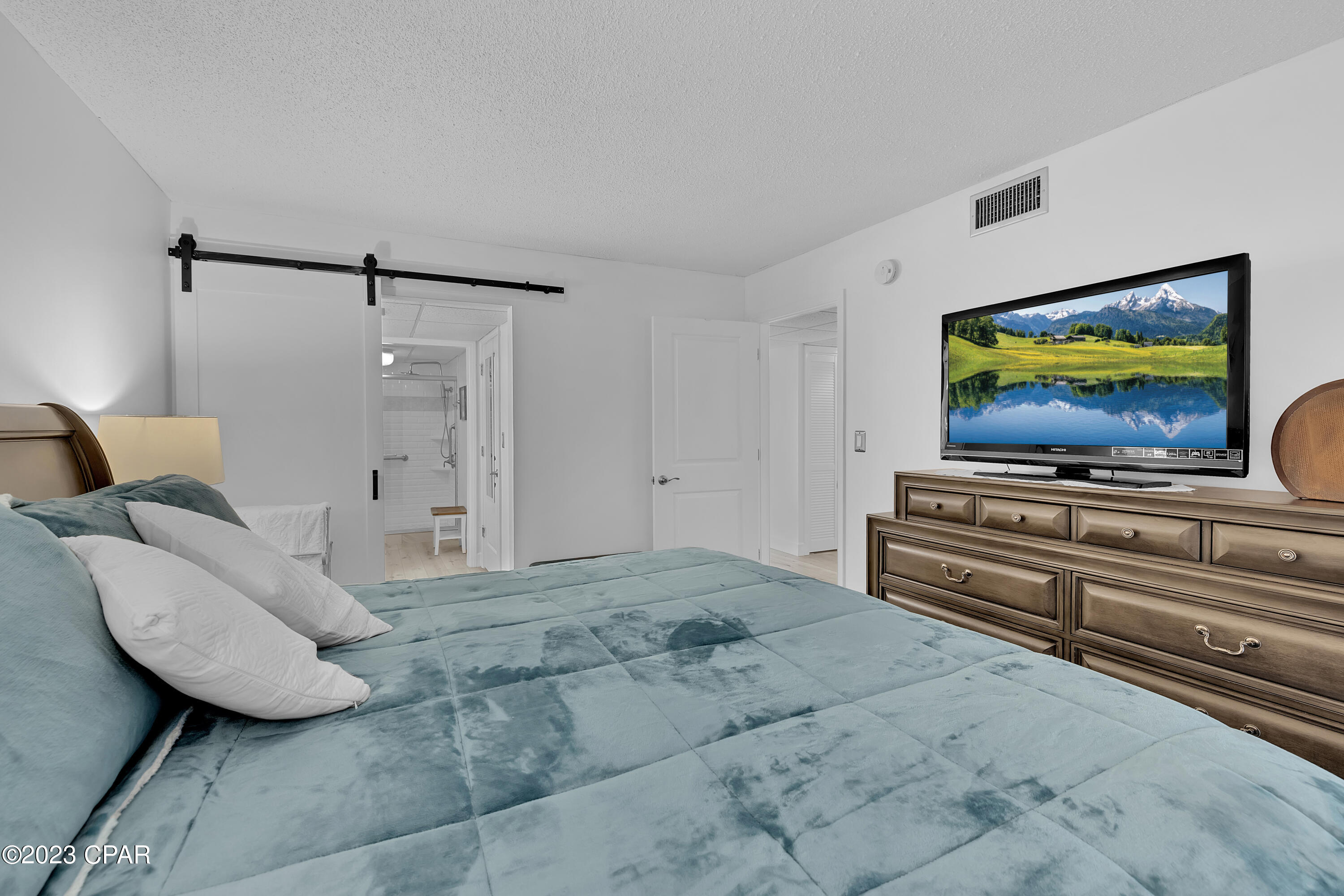 Edgewater Tower II - Residential