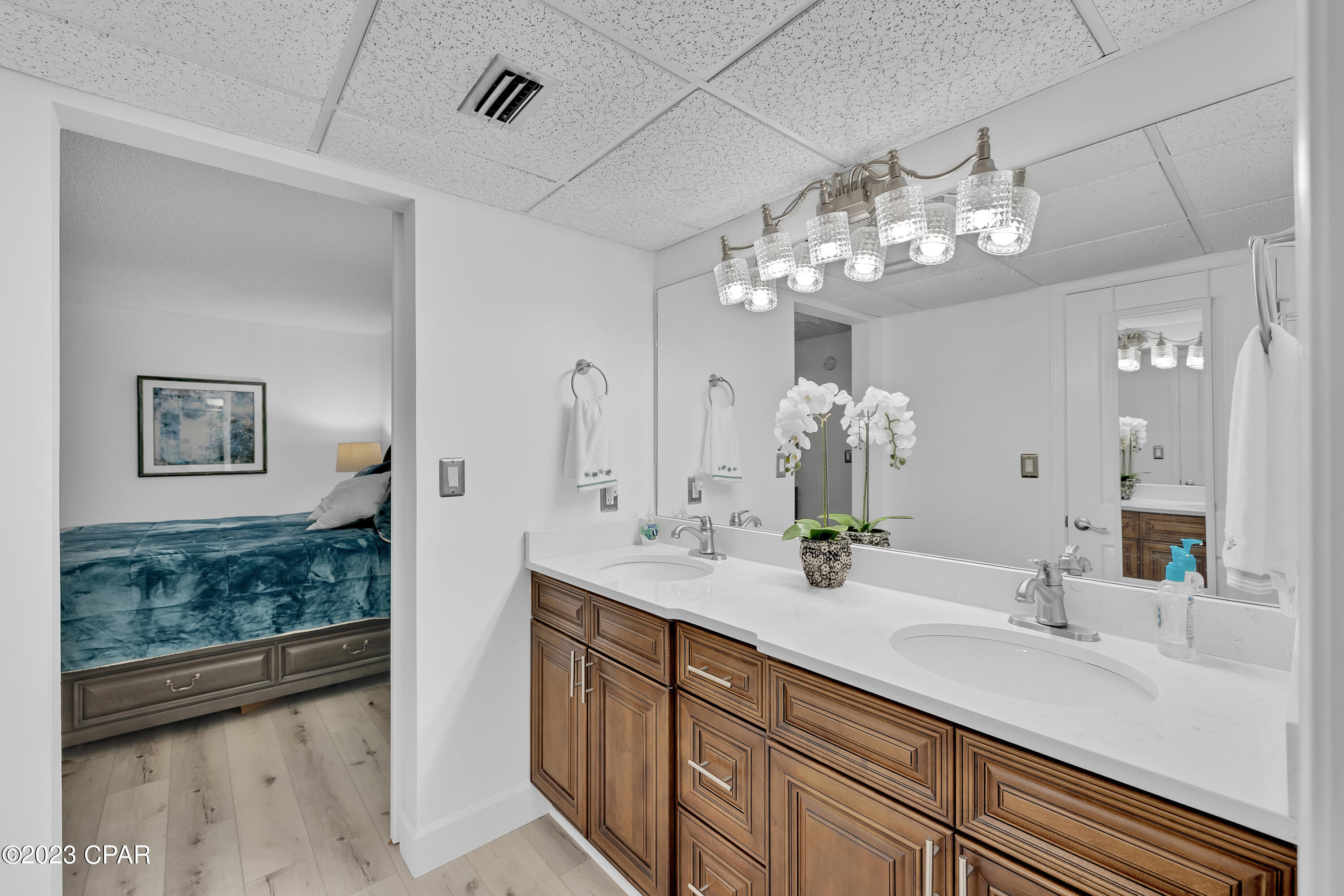 Edgewater Tower II - Residential