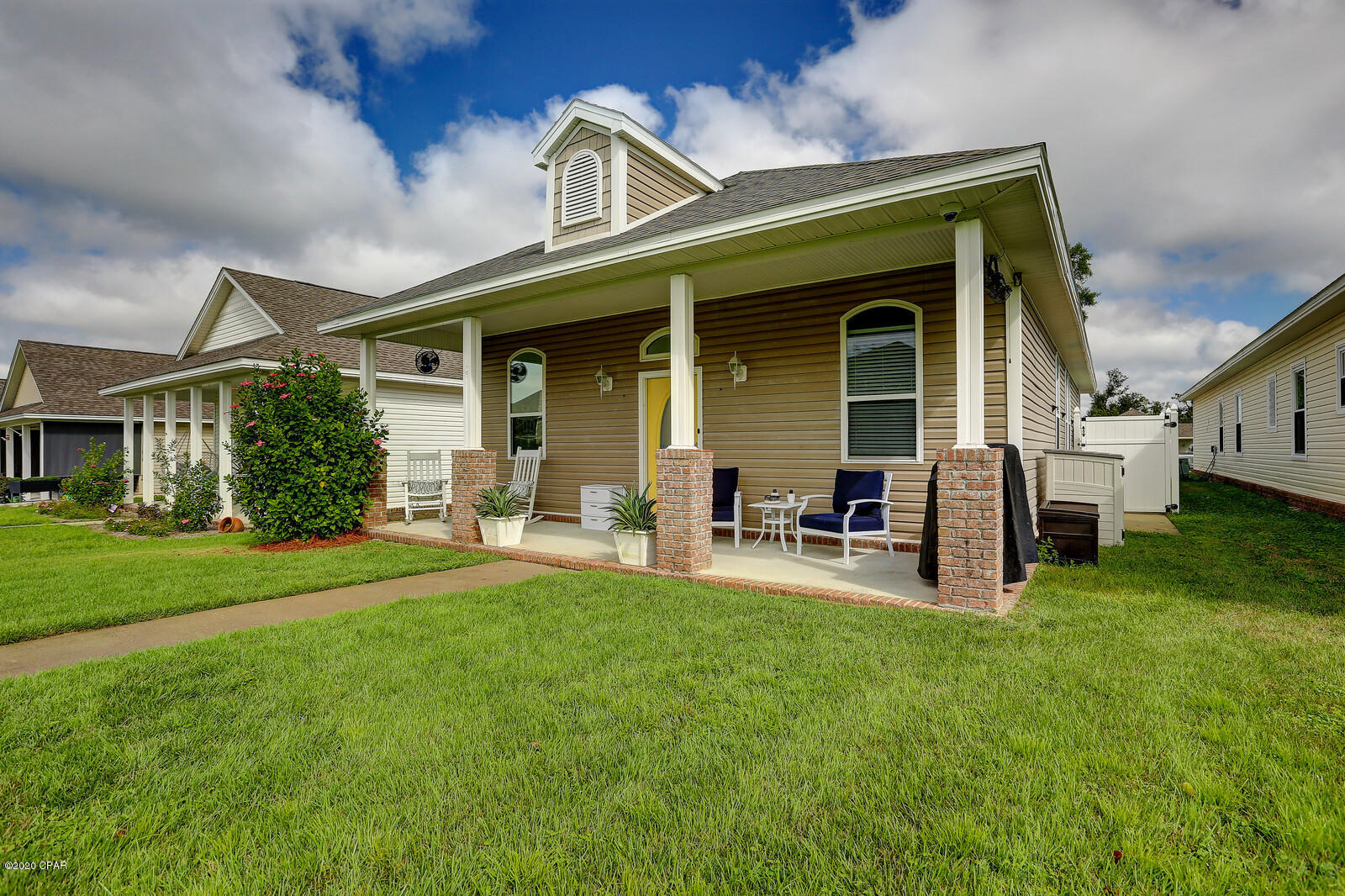 Riverside Park - Residential