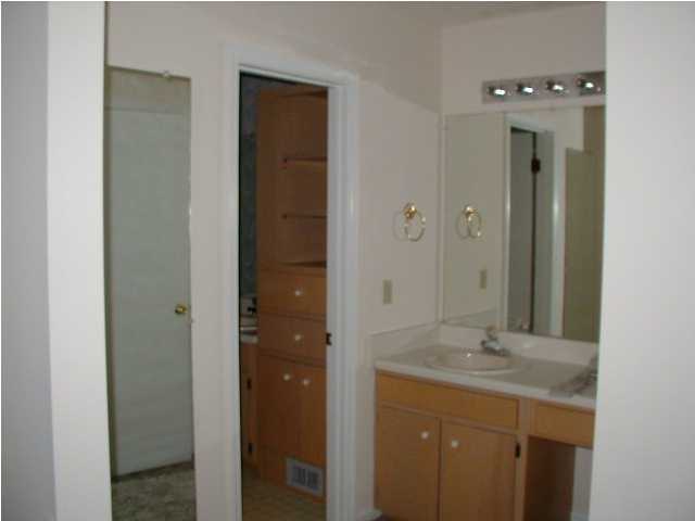 Ravenwood - Residential Lease