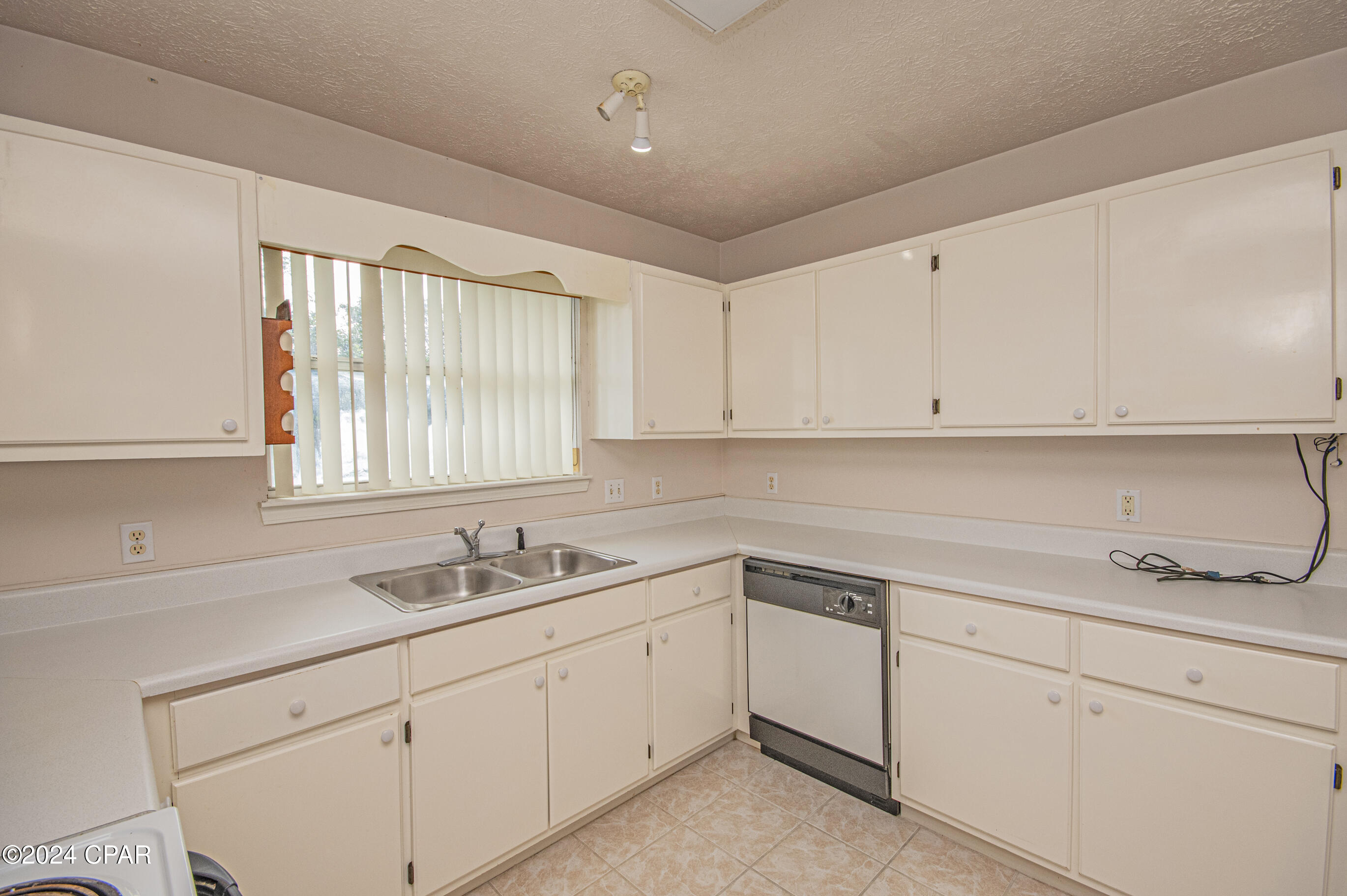 Pinetree Place - Residential