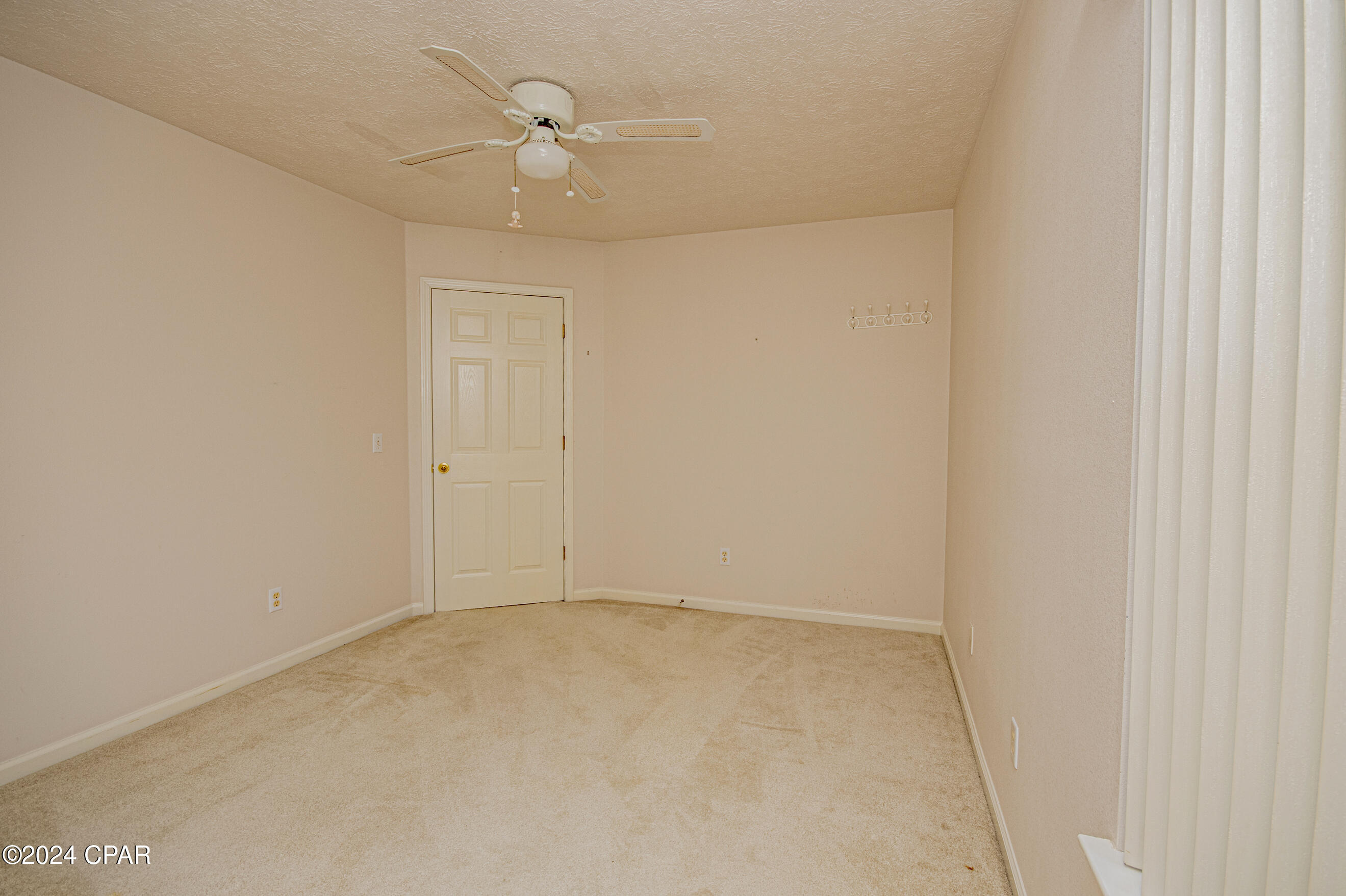 Pinetree Place - Residential