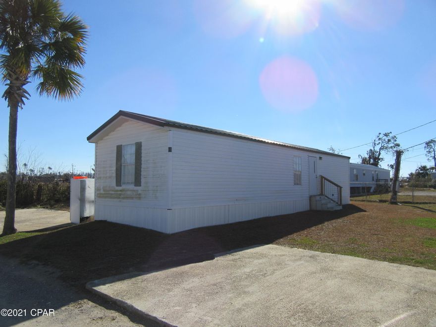 Ready for move in, remodeled 2 Bedroom 1 Bath mobile home in Lynn Haven. Washer/Dryer included, ceiling fans, central heat and air. All property sizes and ages are approximate, please measure and/or verify if important.

School assignments are subject to change, please check with Bay County for most accurate information.

Deposit is the same as the rent. Pets NOT Allowed!